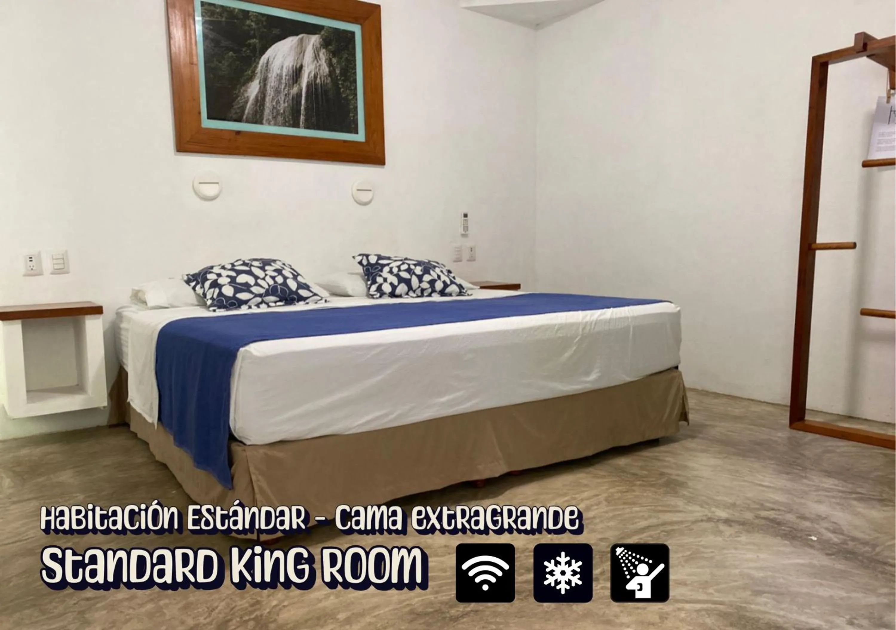 Shower, Bed in Estancia Lapislázuli