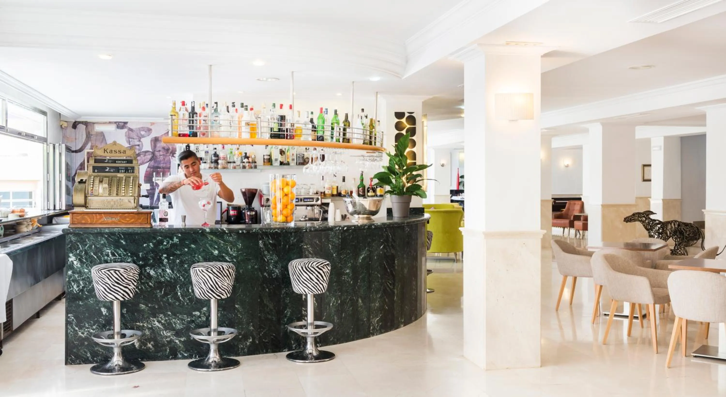 Lounge or bar in Hotel Morito