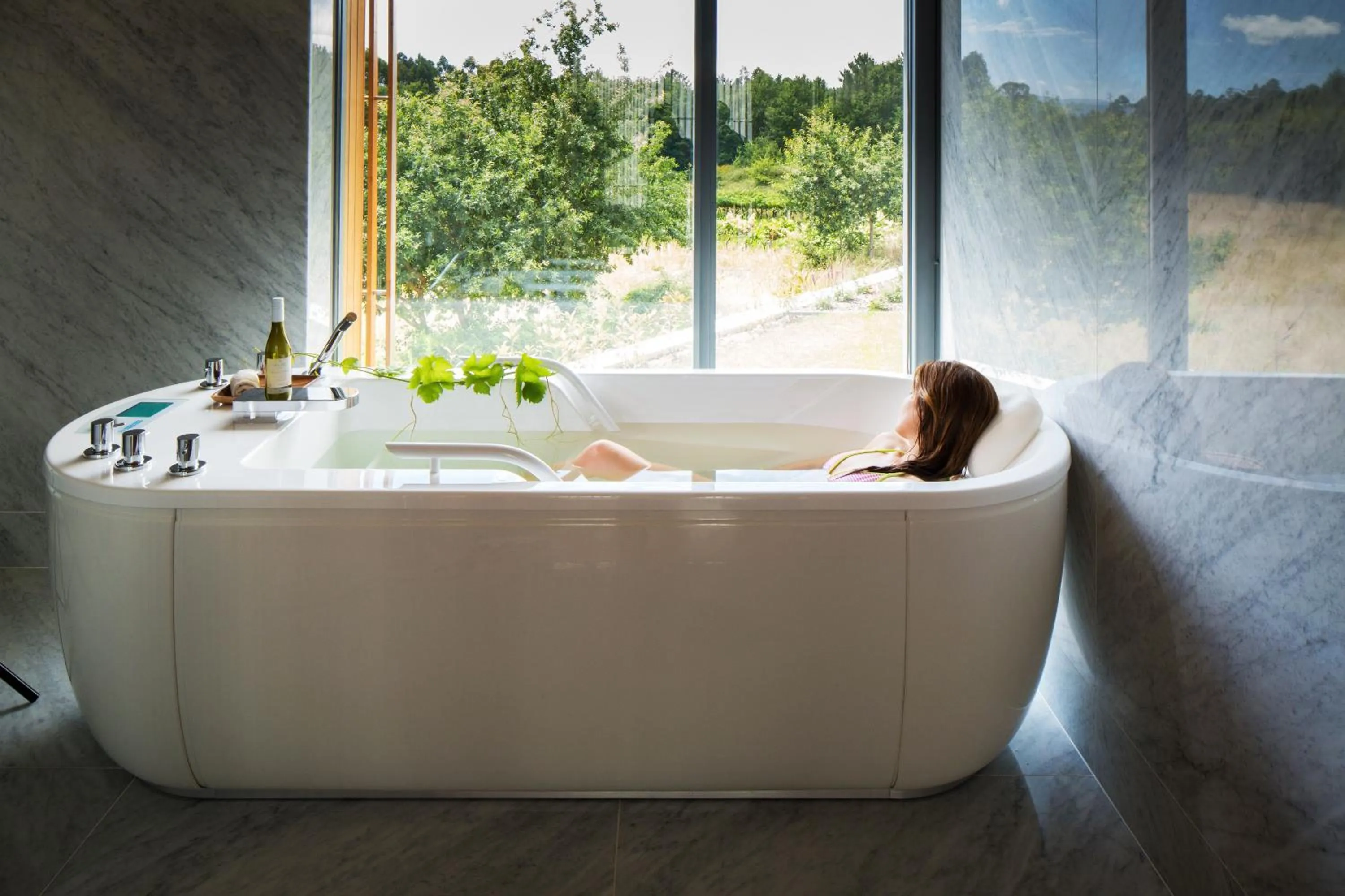 Hot Tub in Hotel Minho