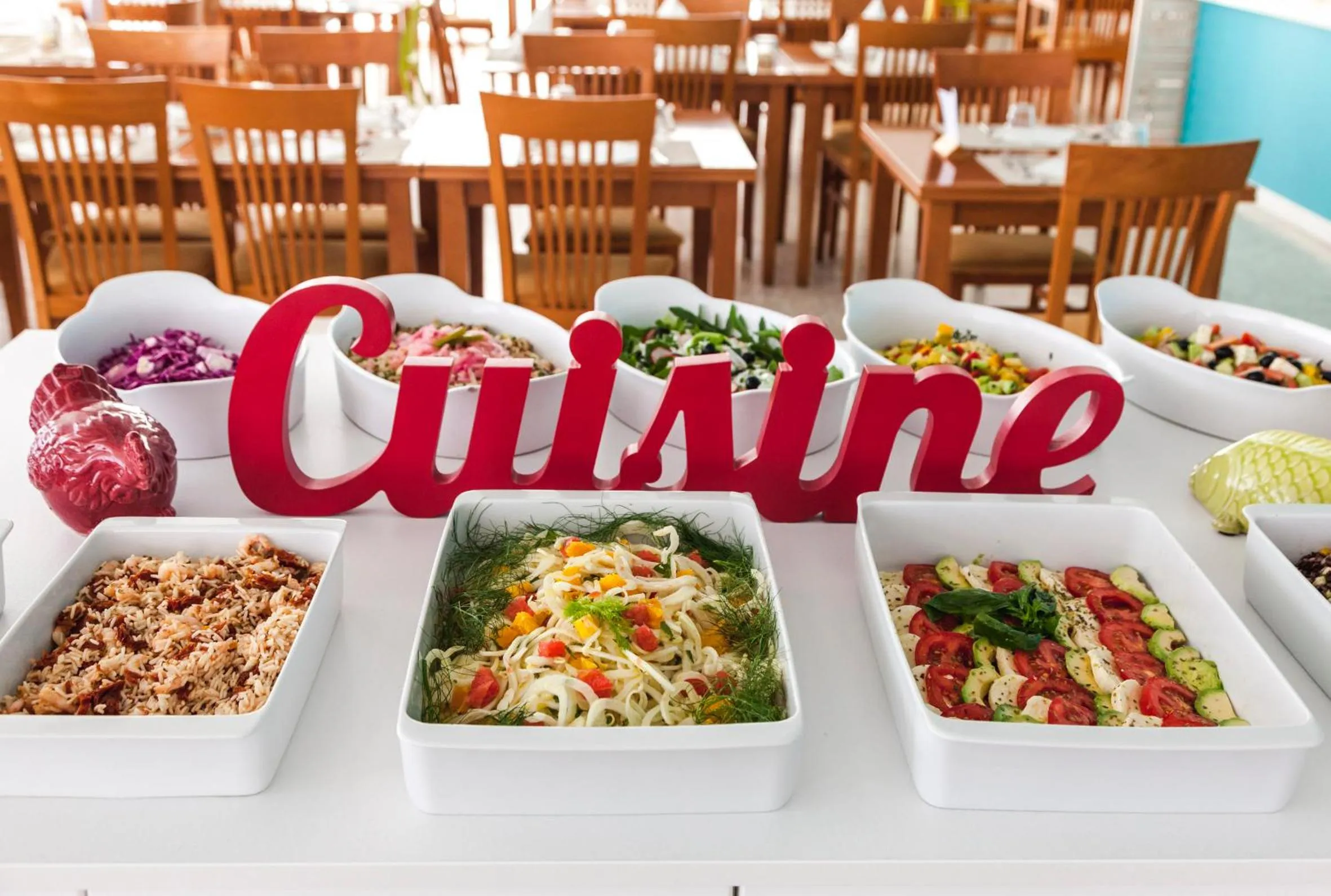 Restaurant/places to eat in Hotel Madison