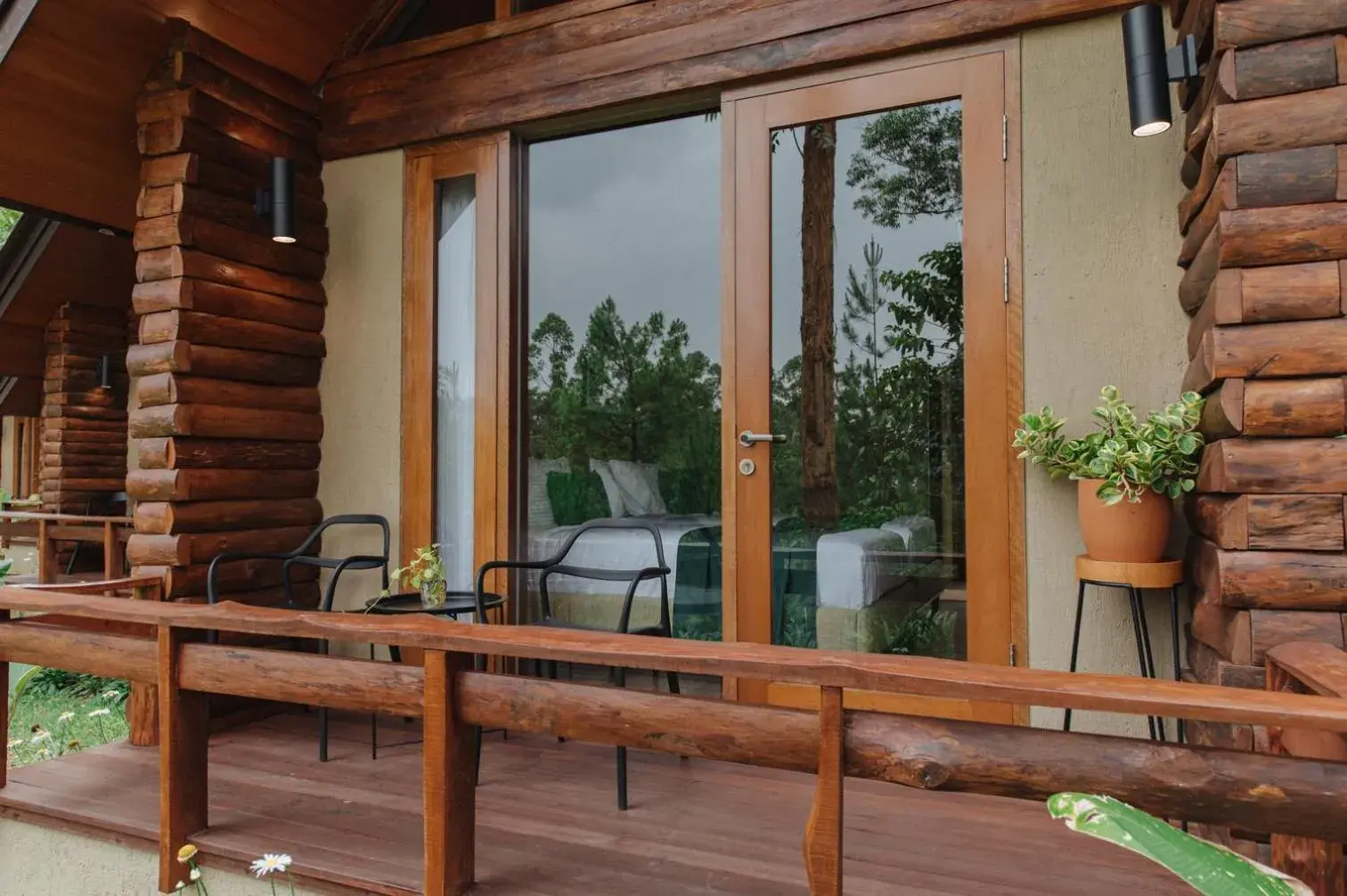 Kampuh Becik Villas - Villa Allamanda (Executive: King Bed) in Taman Wisata Bougenville by Kozystay Kampuh Becik Villas - Villa Allamanda (Executive: King Bed) in Taman Wisata Bougenville by Kozystay