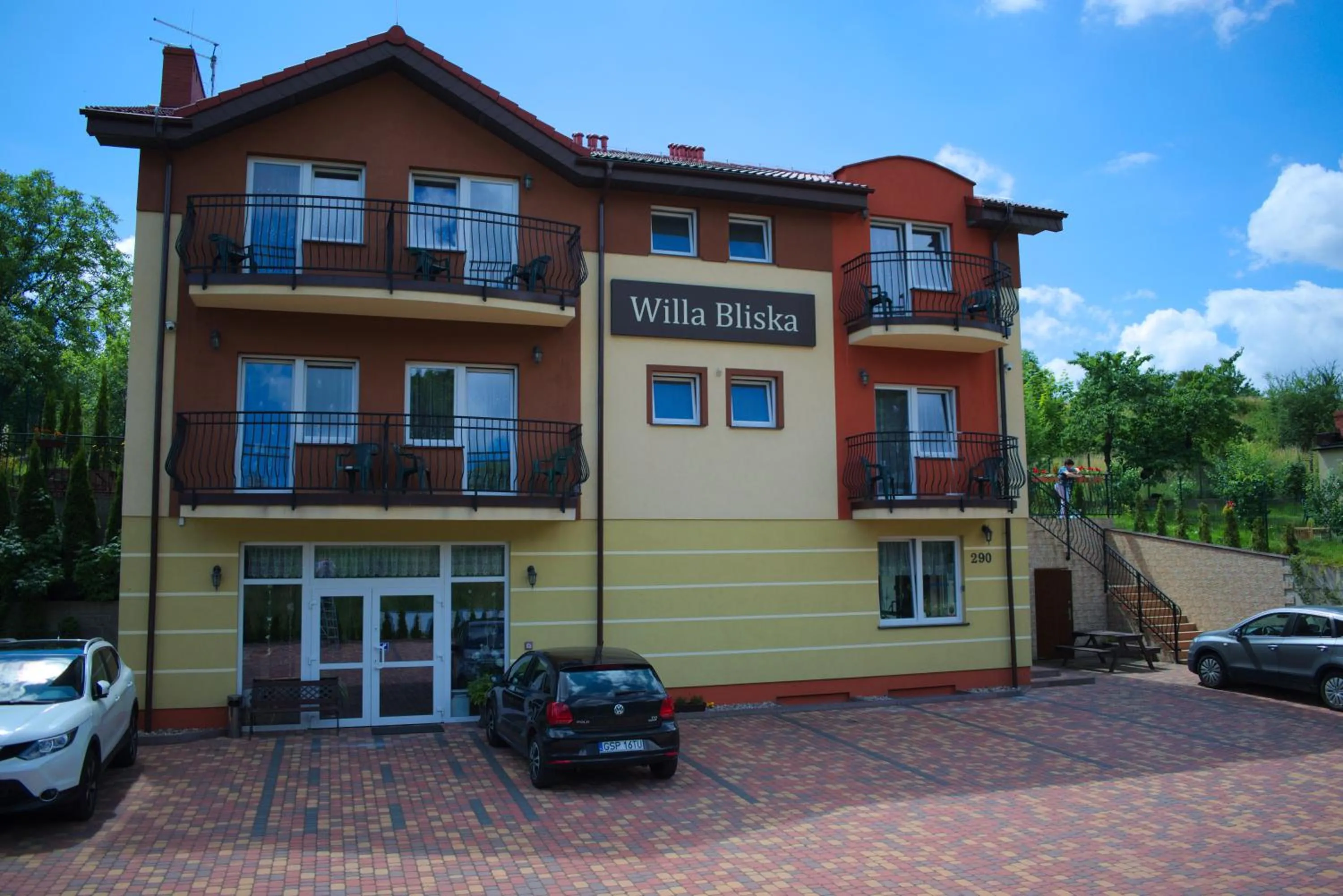 Property building in Willa Bliska