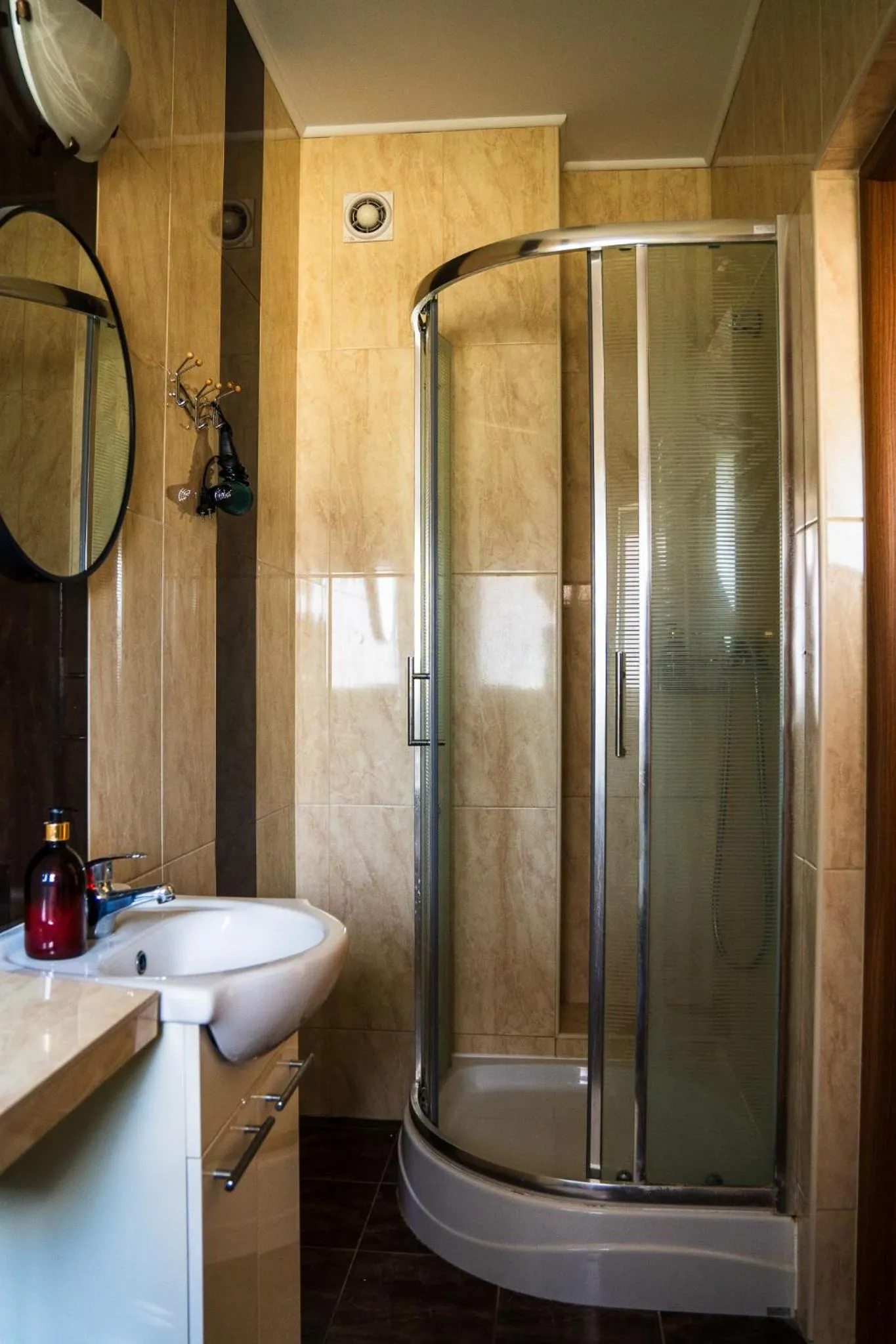 Shower in Willa Bliska