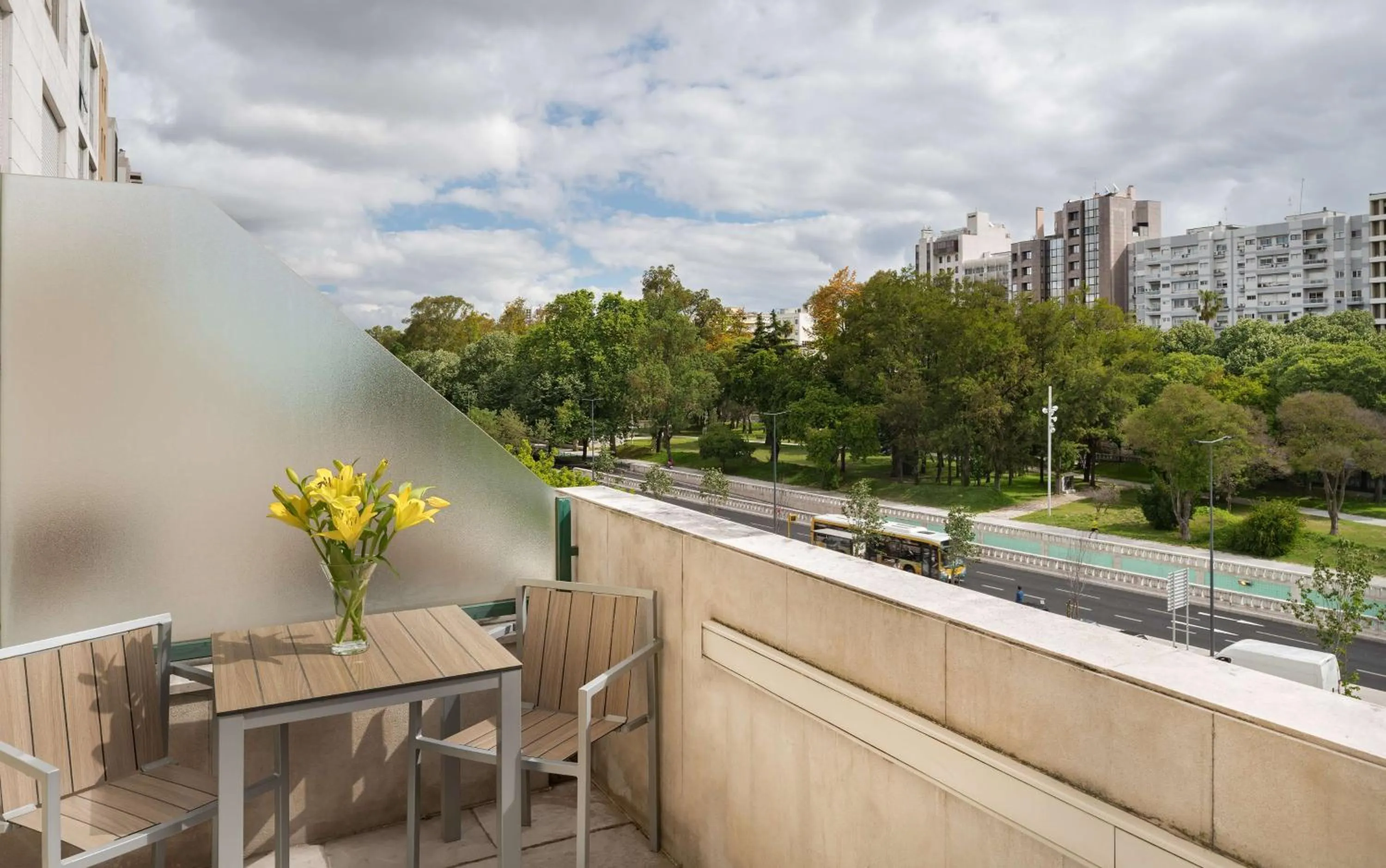 Bedroom in NH Lisboa Campo Grande