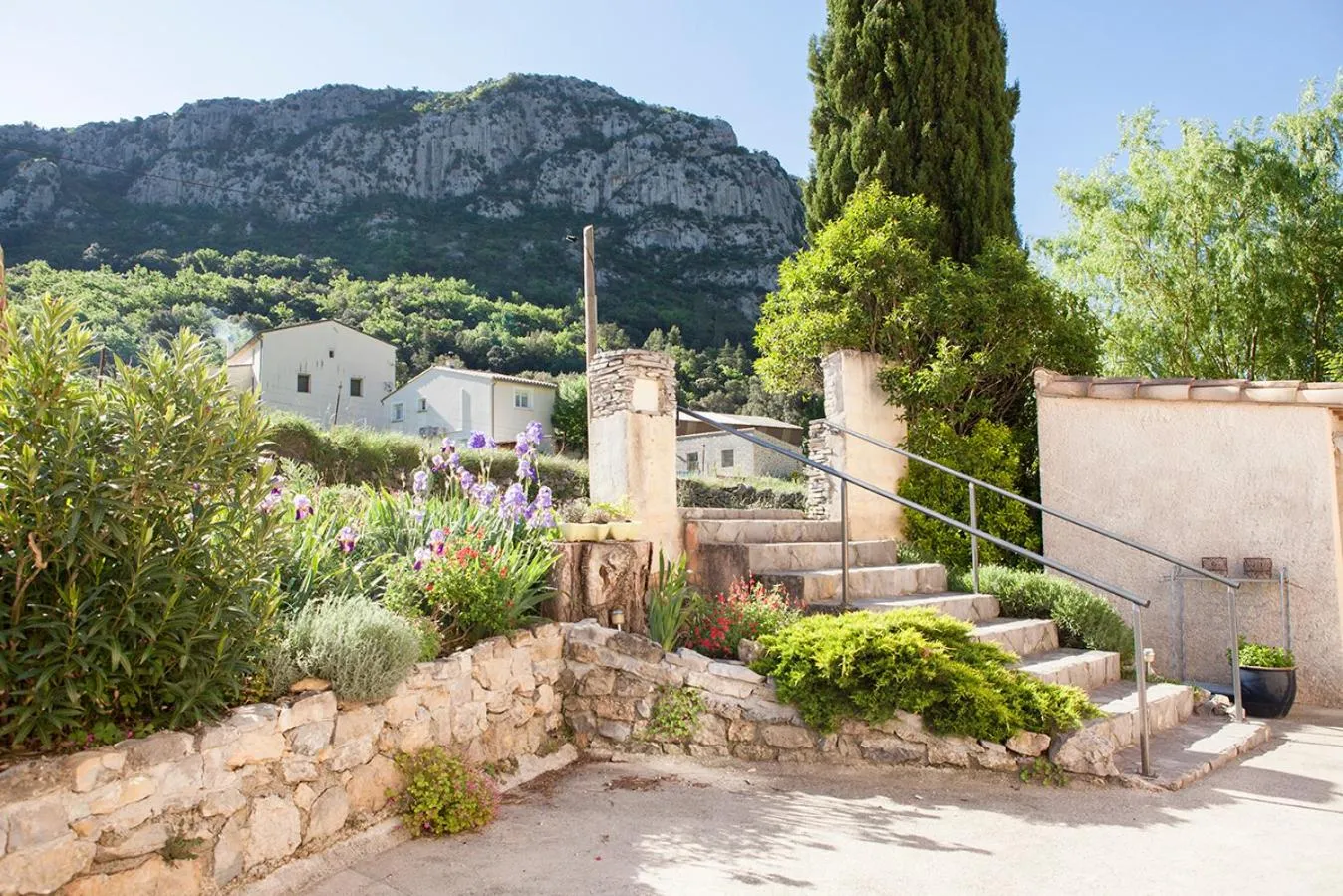 Mountain view in Auberge De La Vallee
