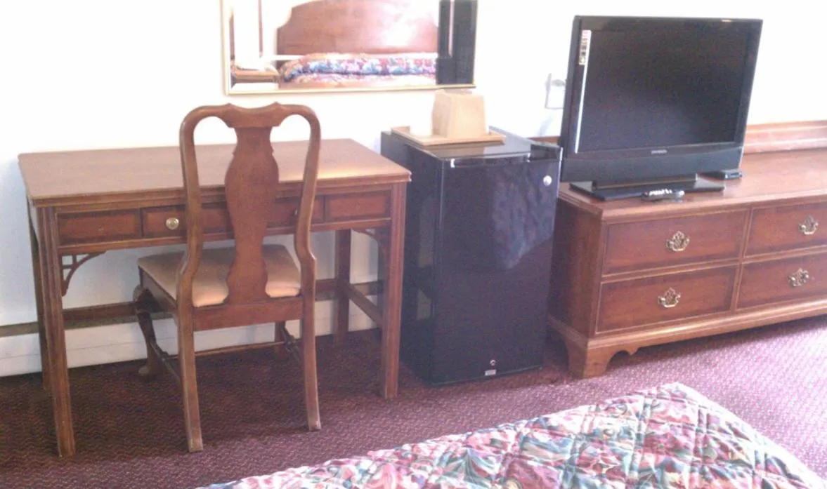 Decorative detail in Valley Motel Pittsburgh