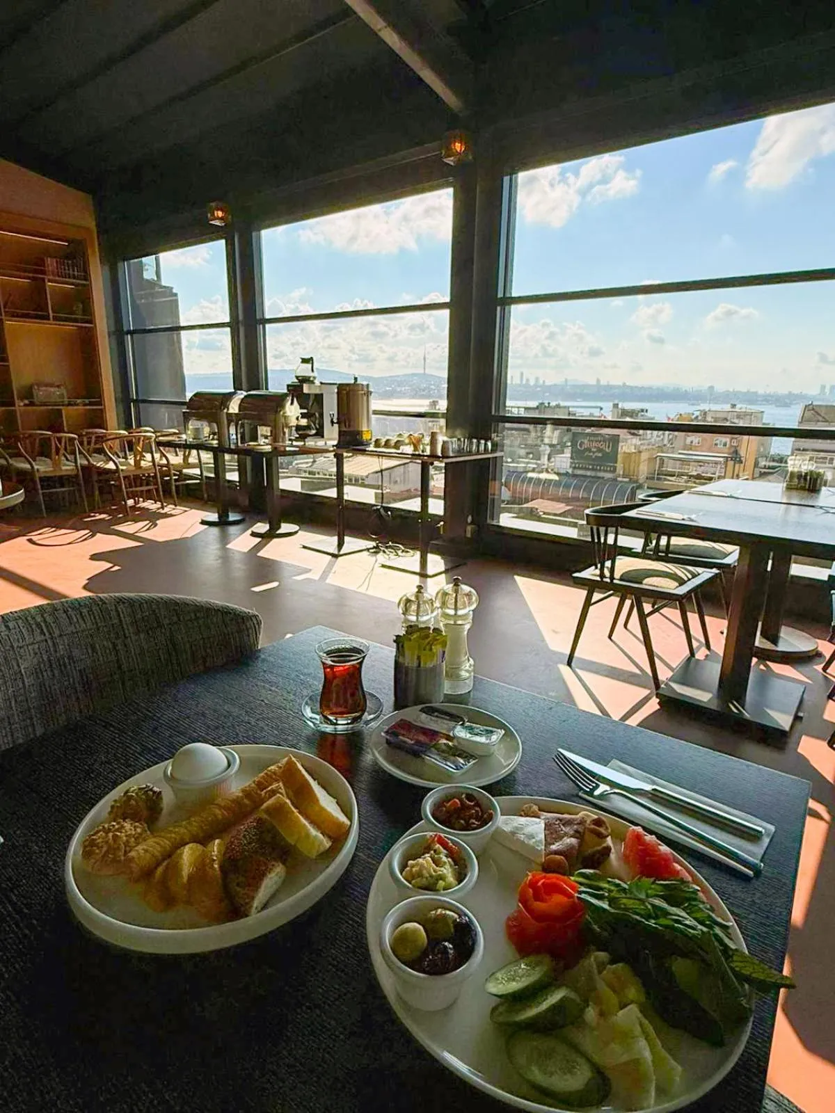 Breakfast in SuB Karakoy - Special Category