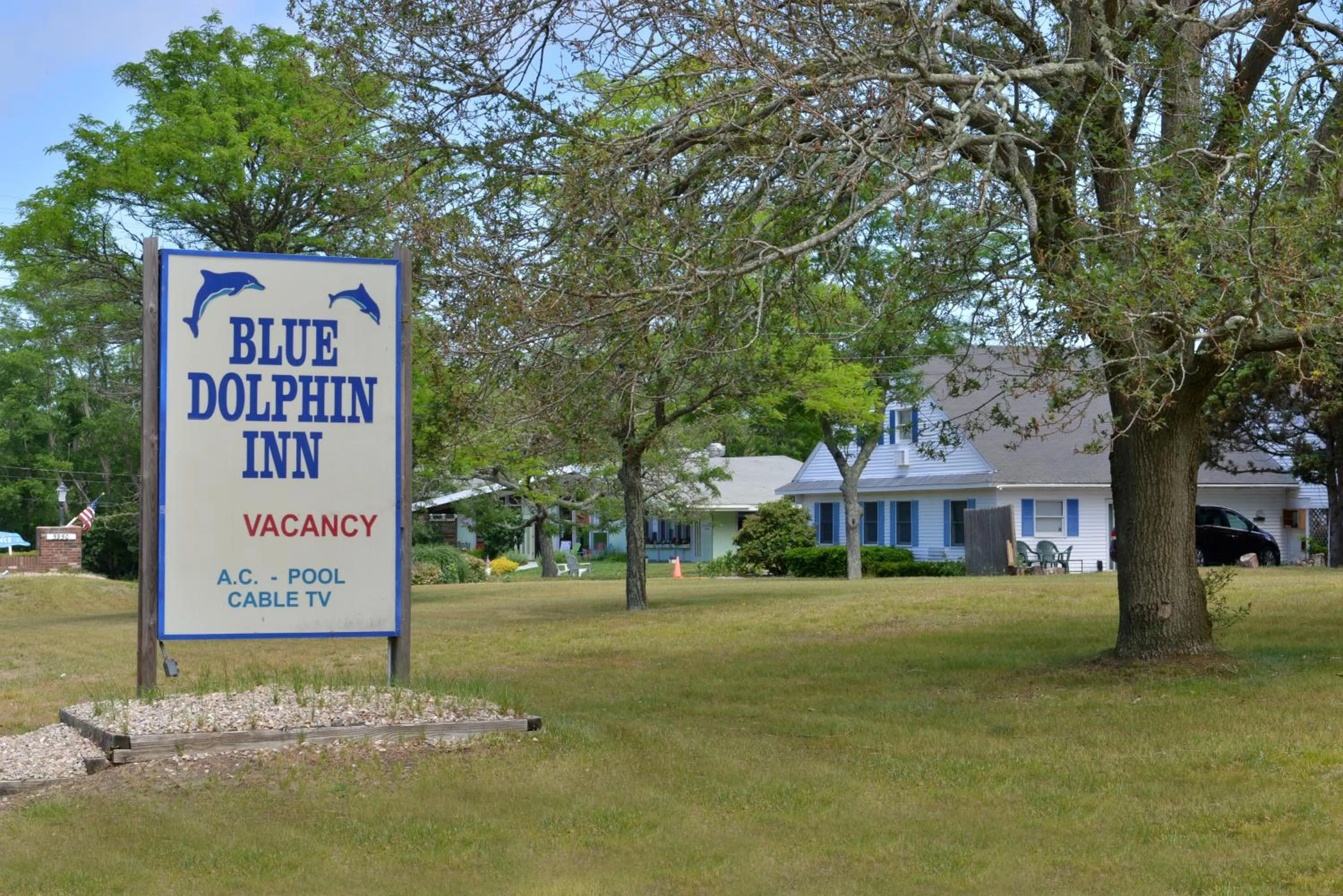 Property building in Blue Dolphin Inn