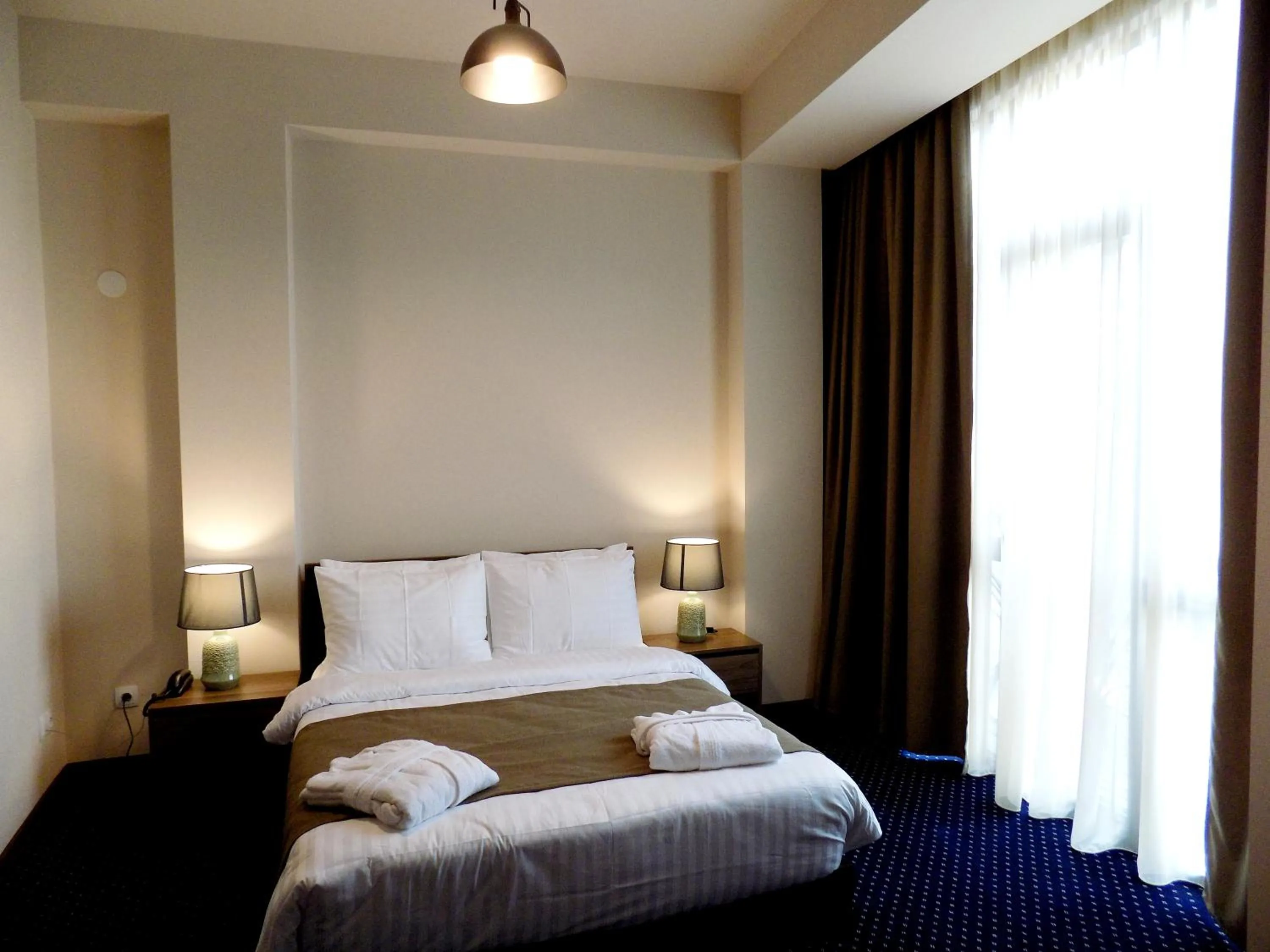 Bed in Garden Palace