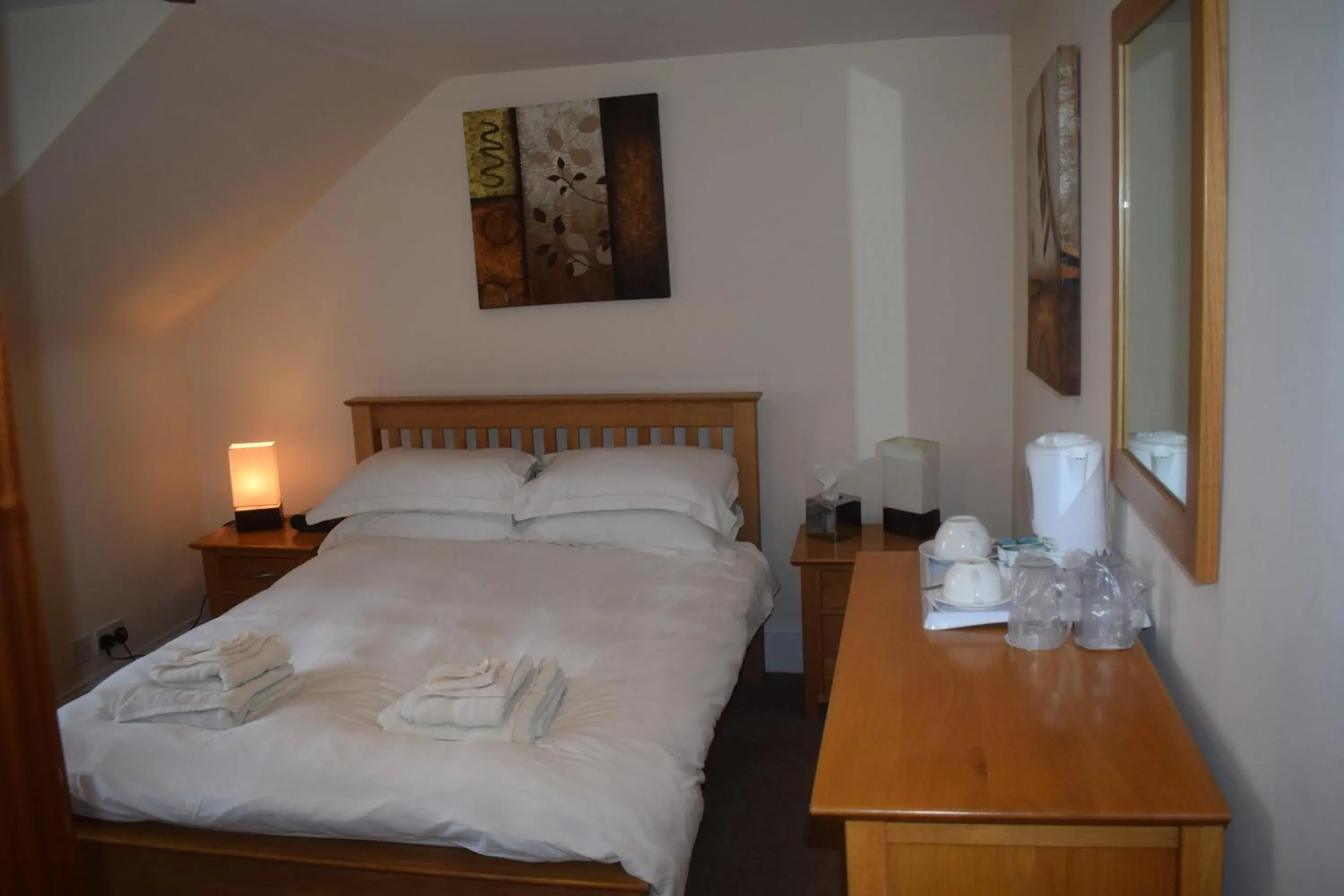 Double Room with Private External Bathroom in Cheers Cafe Bar & Tavern Double Room with Private External Bathroom in Cheers Cafe Bar & Tavern