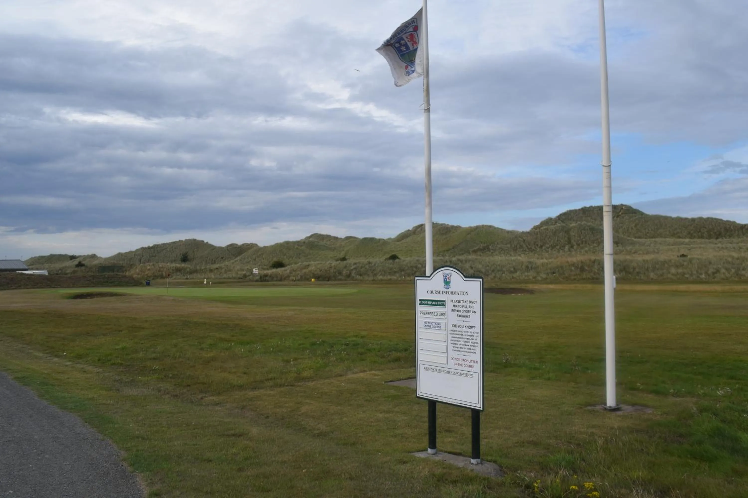 Golfcourse in Cheers Cafe Bar & Tavern