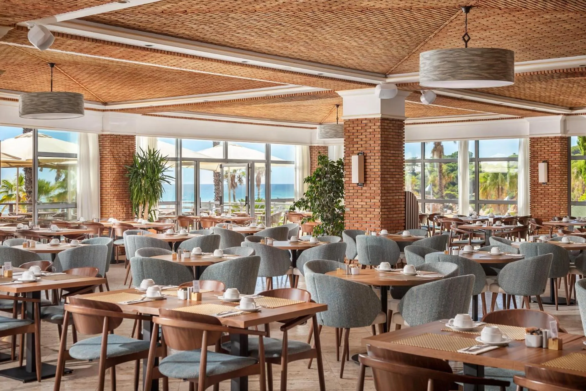 Restaurant/places to eat in Grande Real Santa Eulalia Resort & Hotel Spa