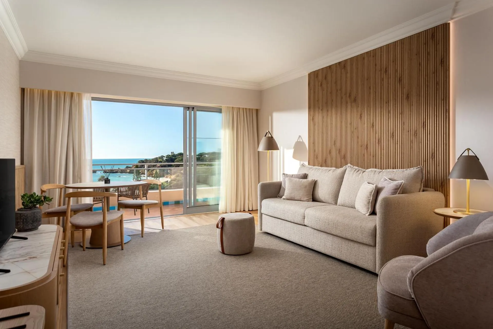 TV and multimedia in Grande Real Santa Eulalia Resort & Hotel Spa