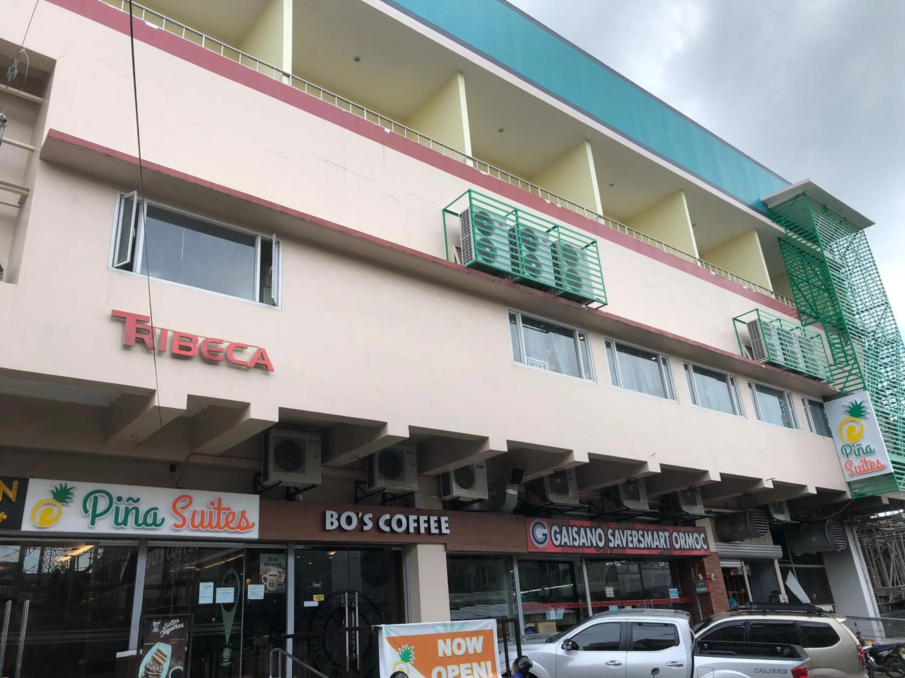 Property building in Piña Suites