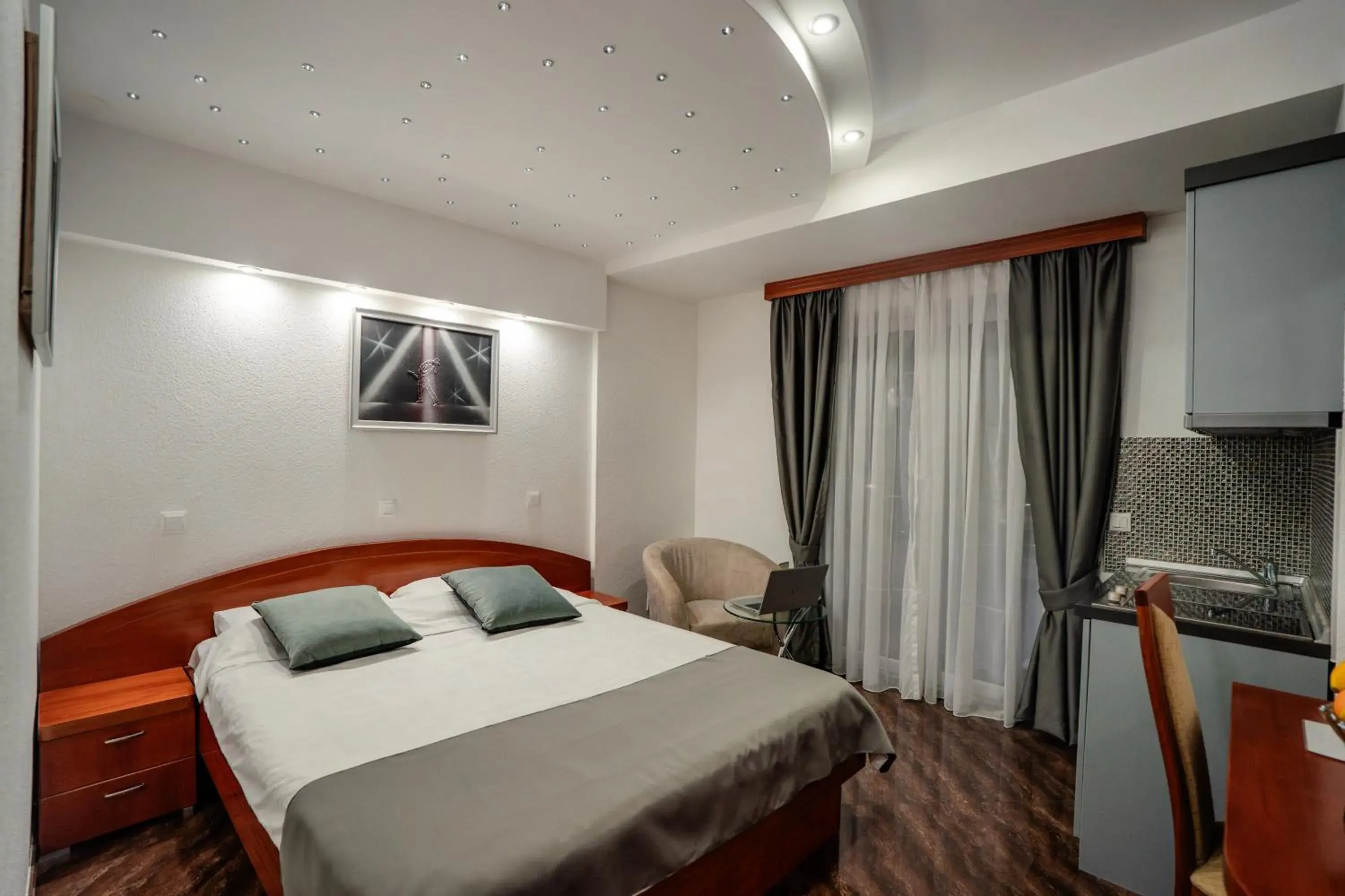 Double Room with Balcony - single occupancy in Villa Maki Double Room with Balcony - single occupancy in Villa Maki