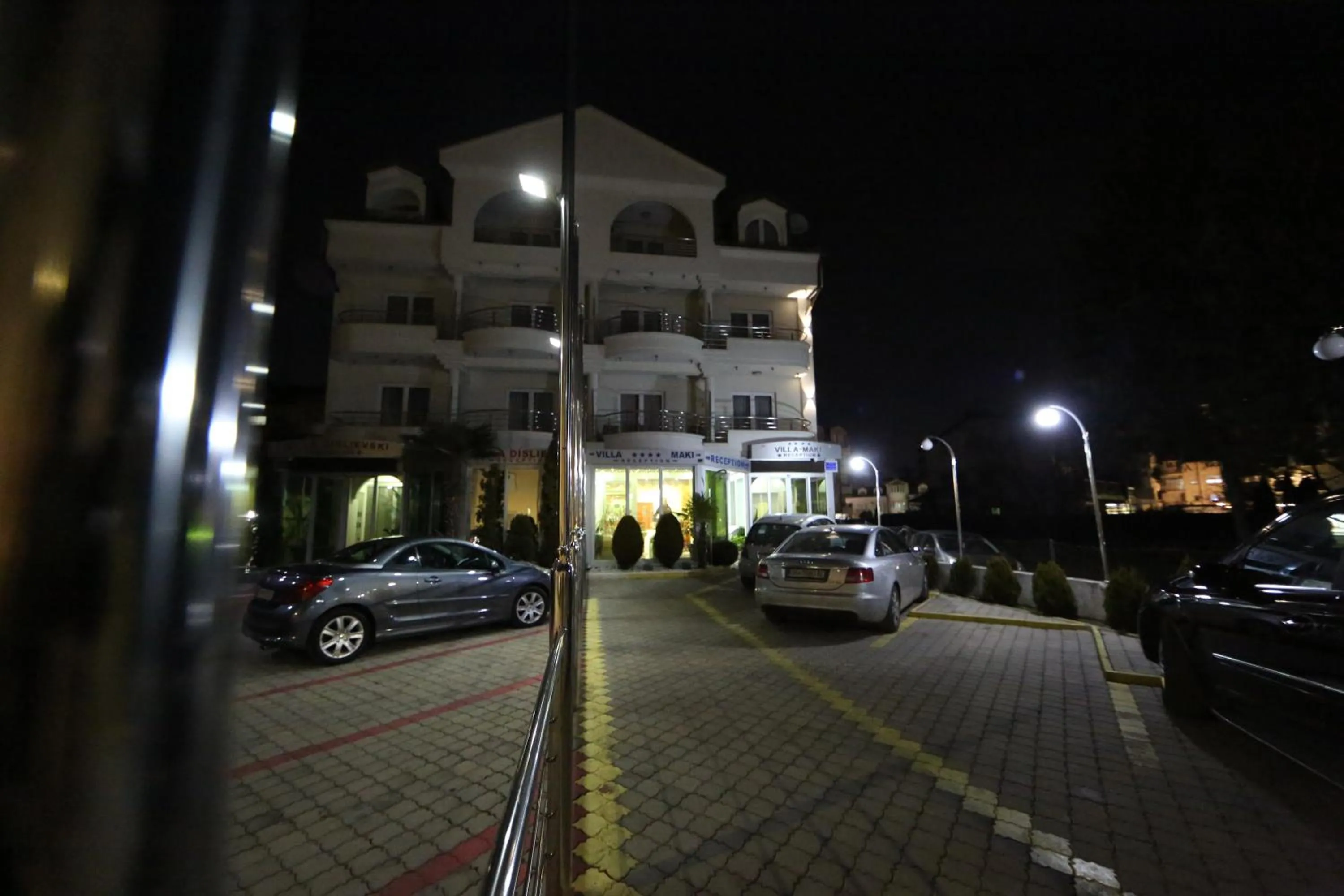 Property building in Villa Maki