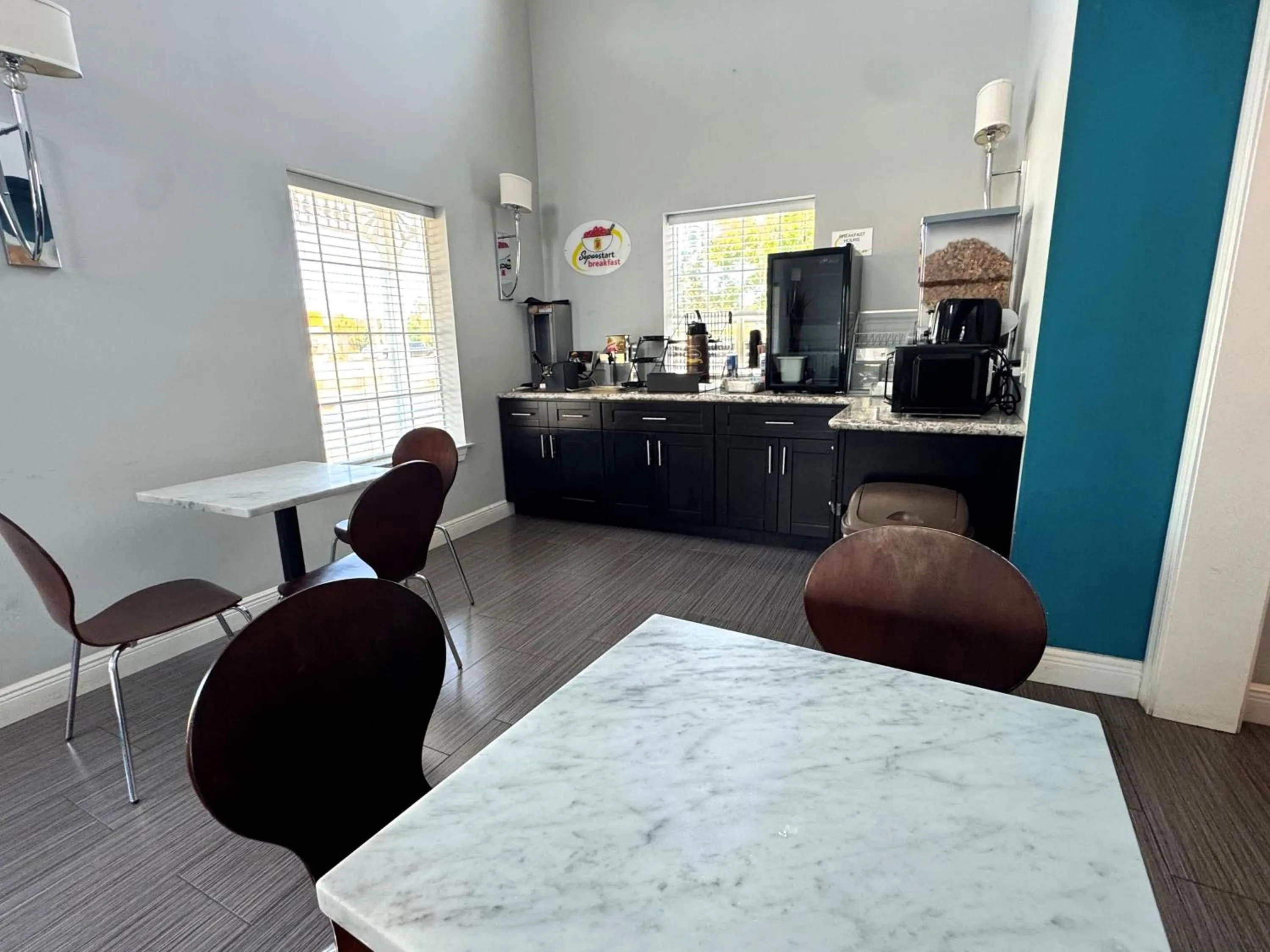 Breakfast in Super 8 by Wyndham Bay St. Louis