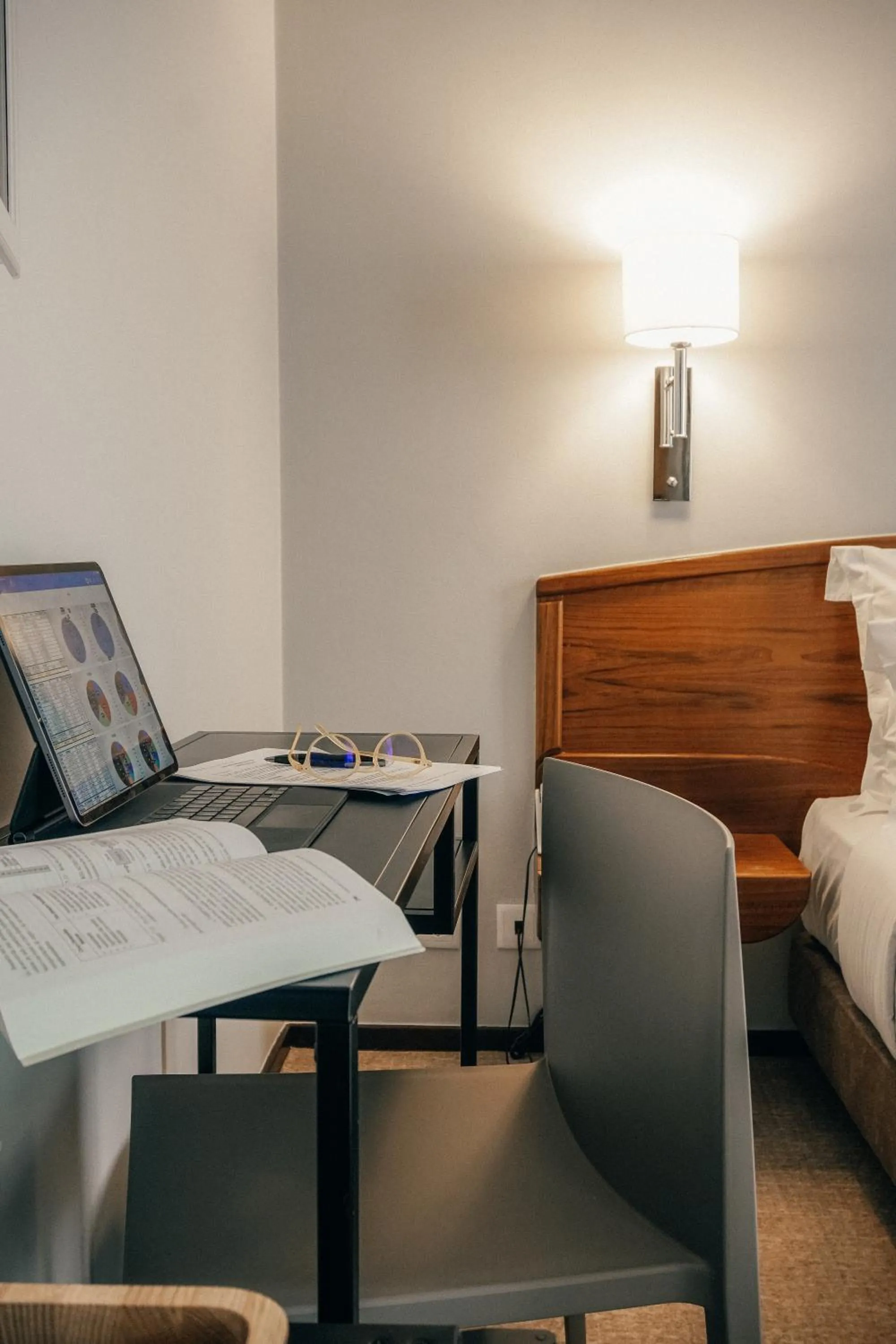 Bedroom, Bed in Hotel Dom Carlos Park