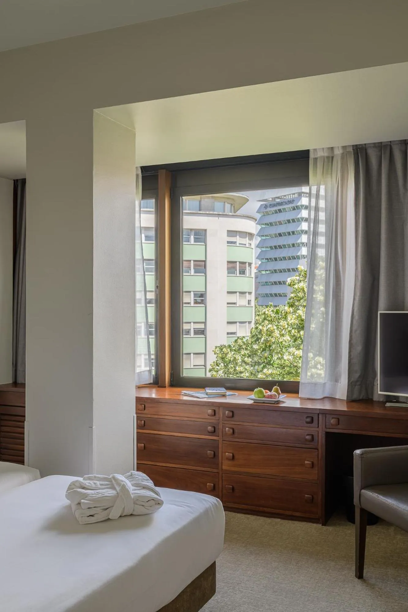 Bedroom, Bed in Hotel Dom Carlos Park