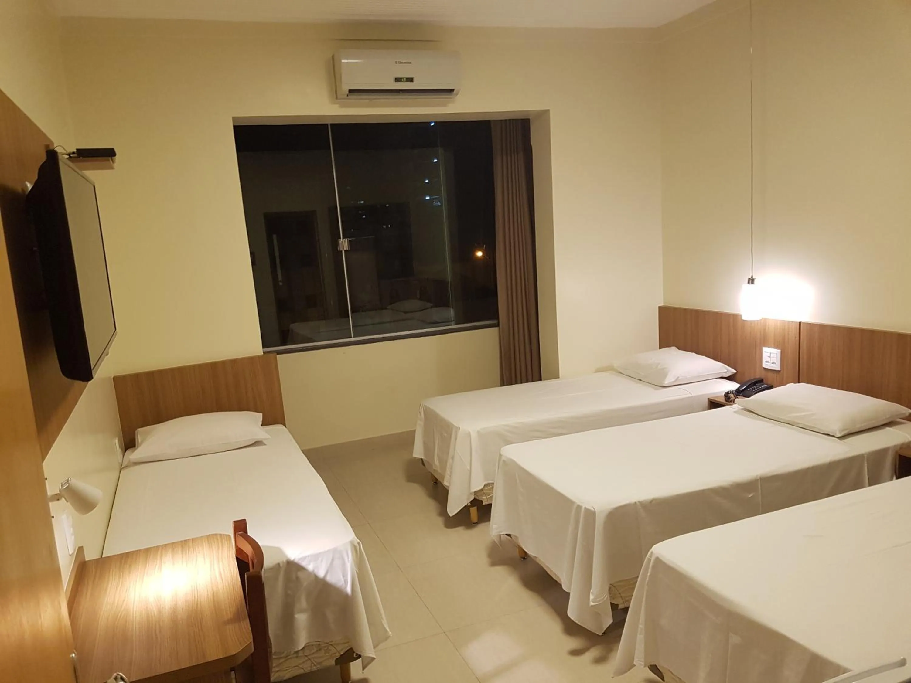 Bed in Oft Place Hotel