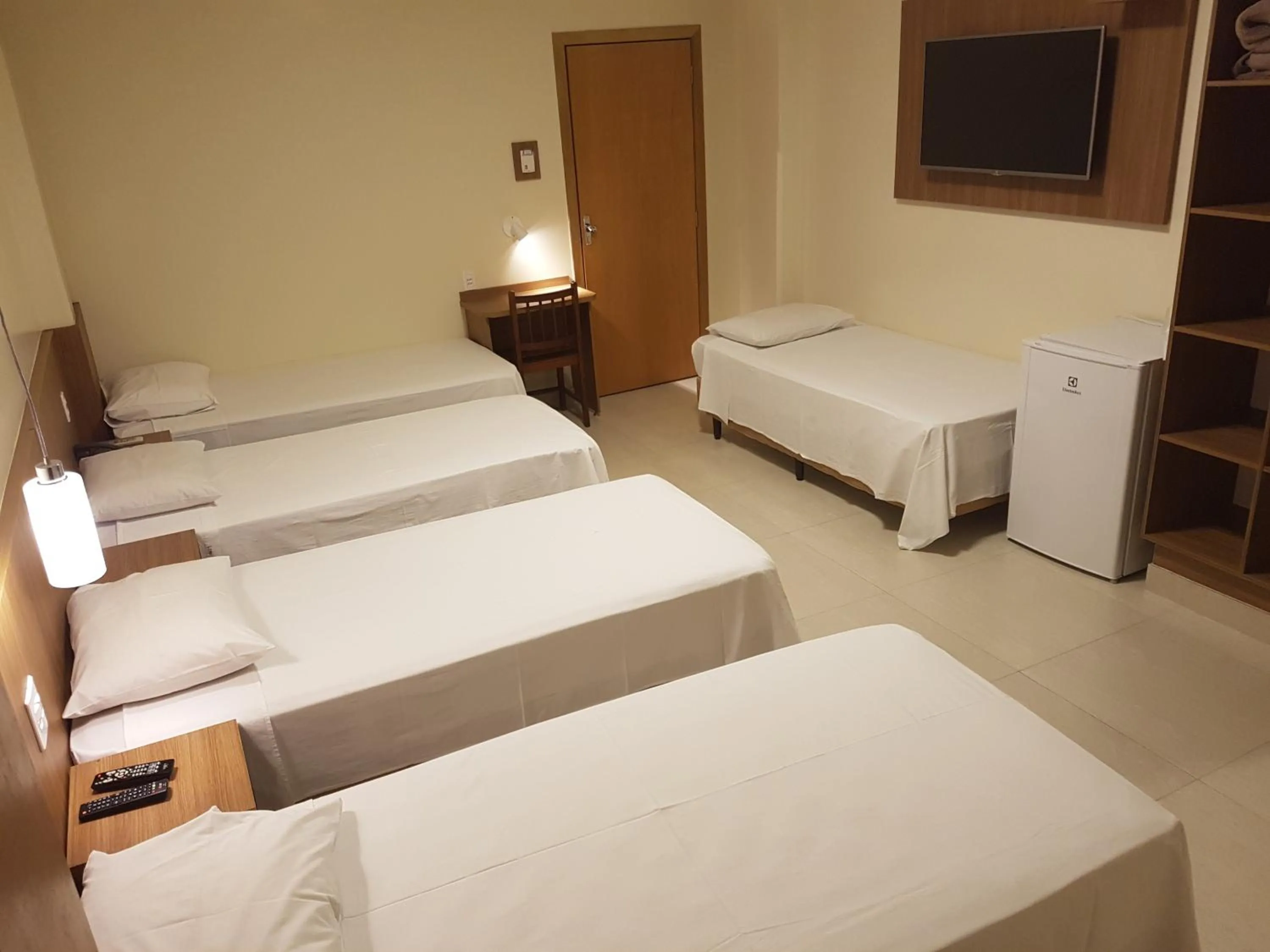 Photo of the whole room, Bed in Oft Place Hotel