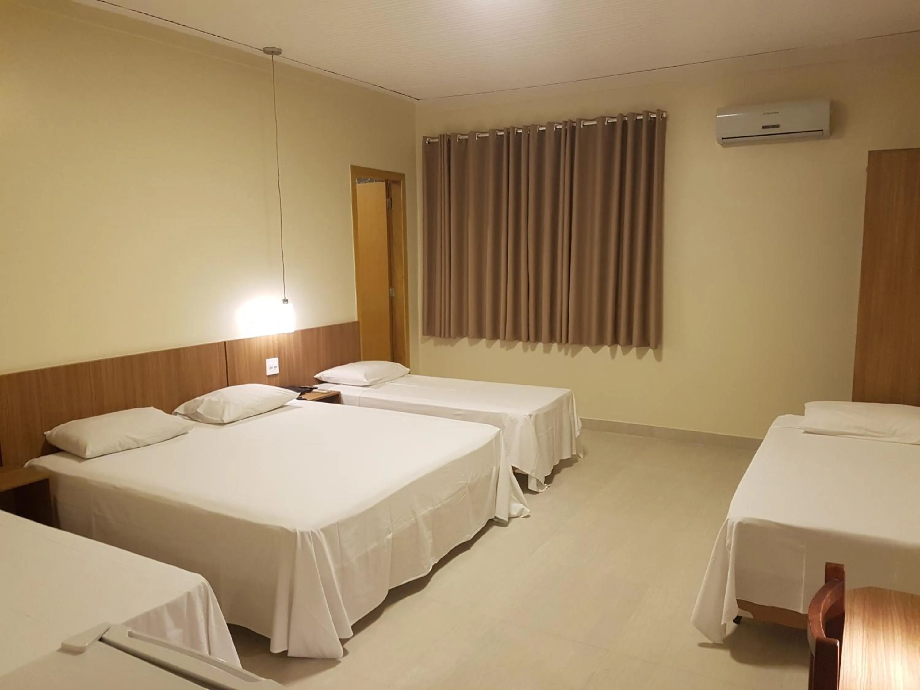 Bed in Oft Place Hotel