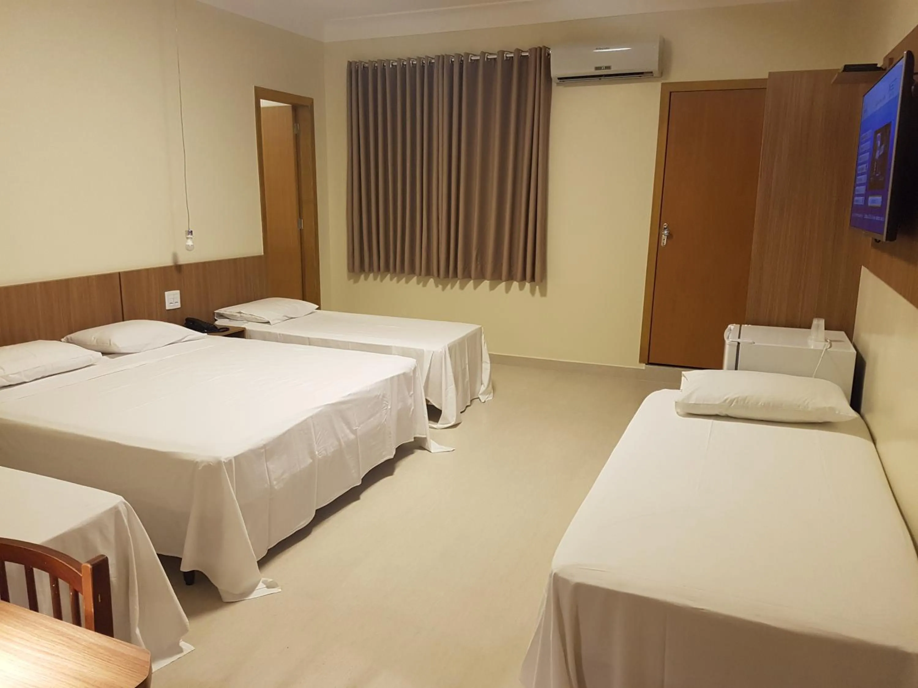 Photo of the whole room, Bed in Oft Place Hotel