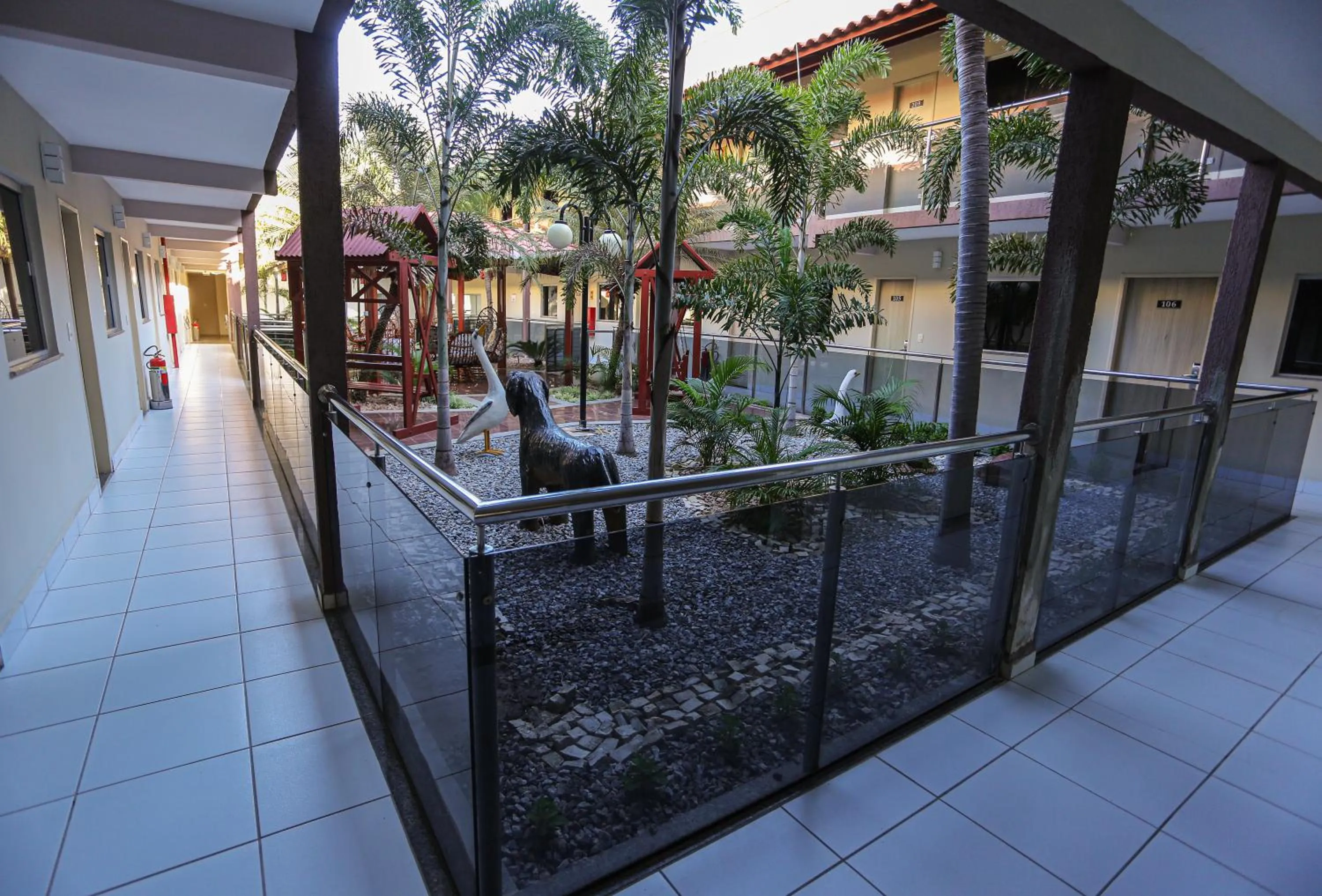 Garden in Vitoria Palace Hotel