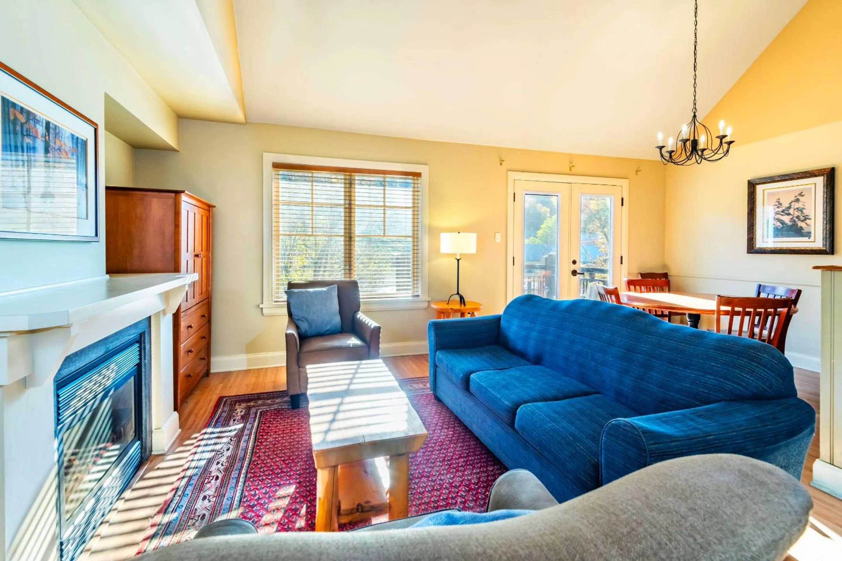 Bedroom in Calabogie Peaks Hotel, Ascend Hotel Member