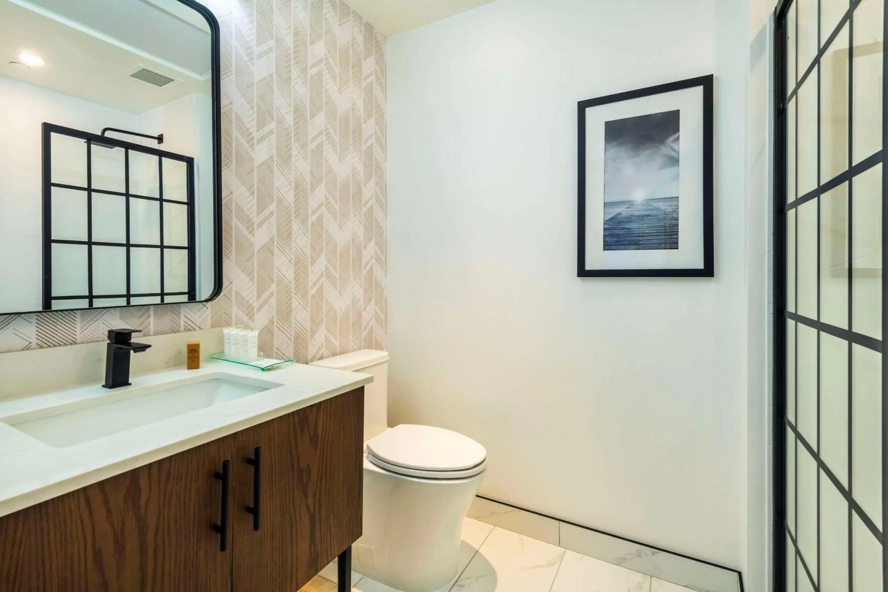 Bedroom in Calabogie Peaks Hotel, Ascend Hotel Member