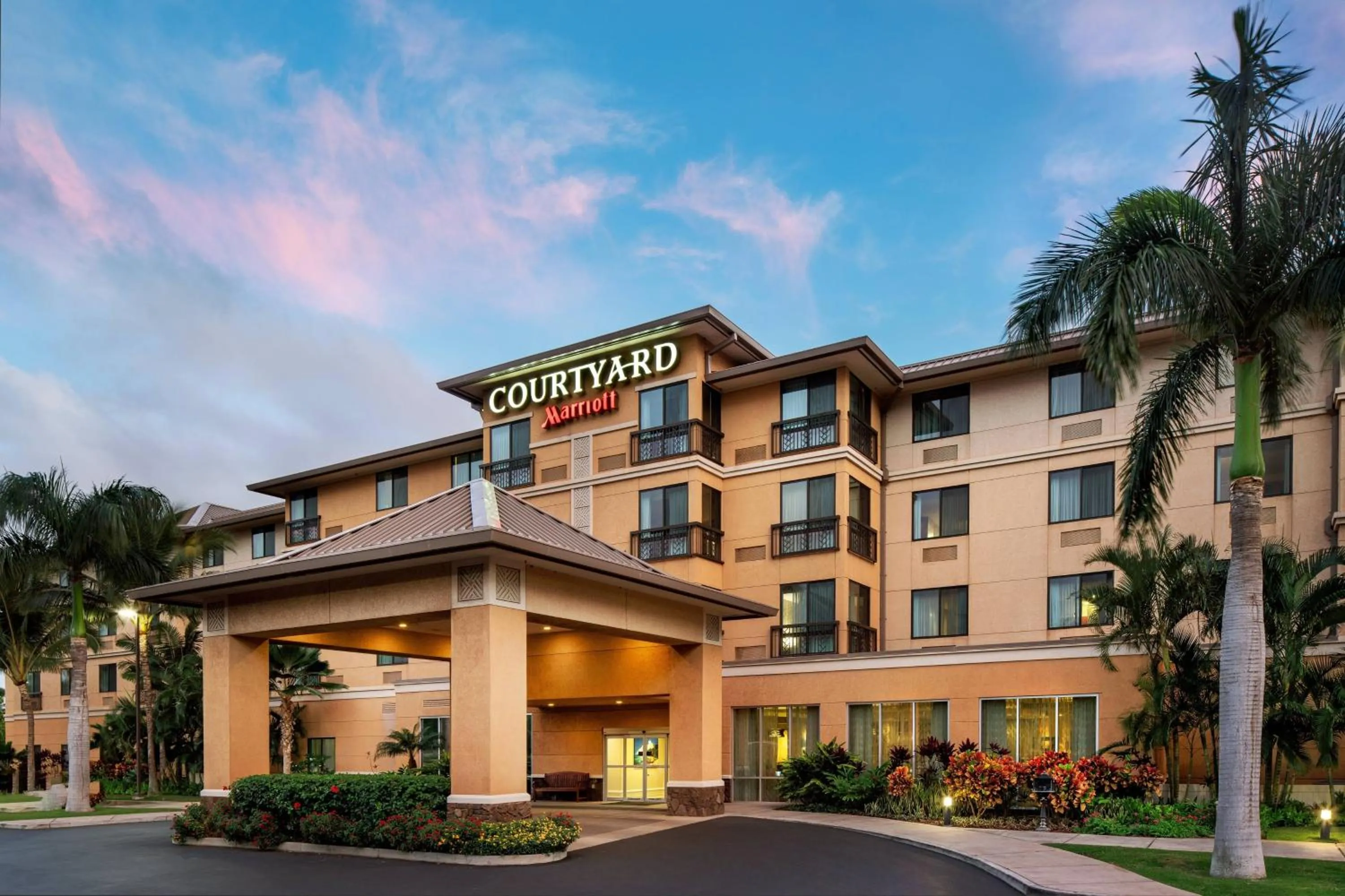 Property building in Courtyard by Marriott Maui Kahului Airport