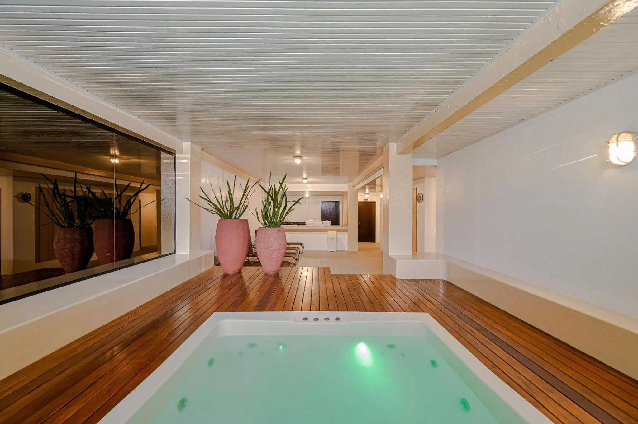 Hot Tub in Serrazul Hotel