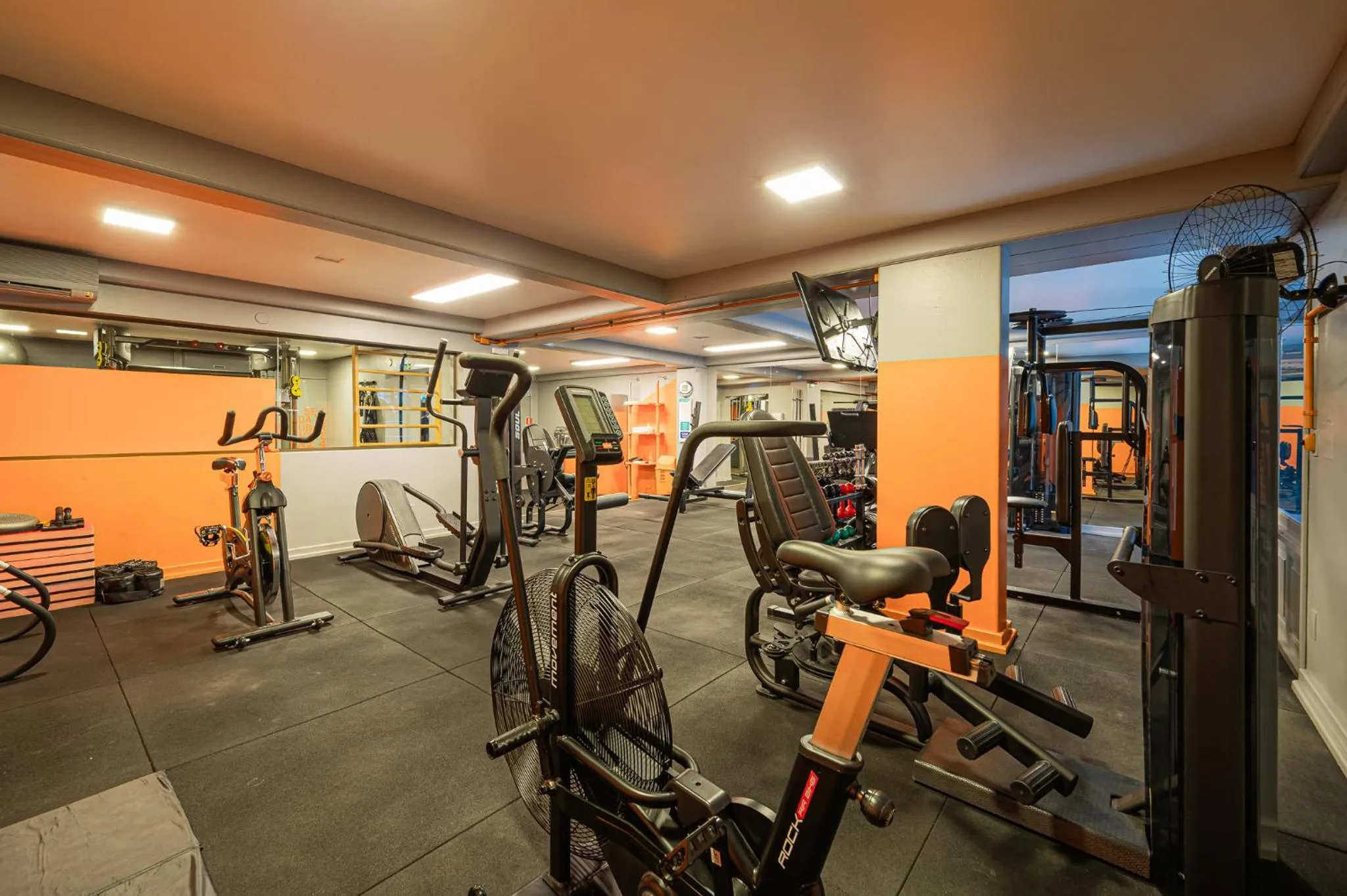 Fitness centre/facilities in Serrazul Hotel