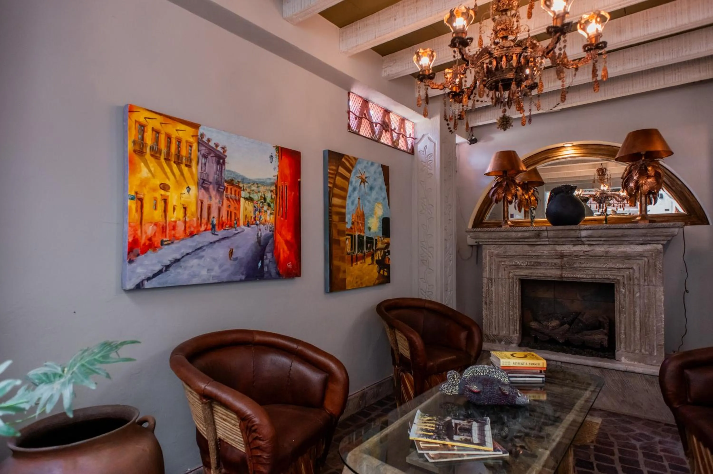 Seating area in Casa Sollano 34