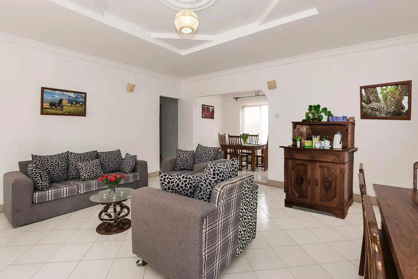 Communal lounge/ TV room in Mama Wilsen House