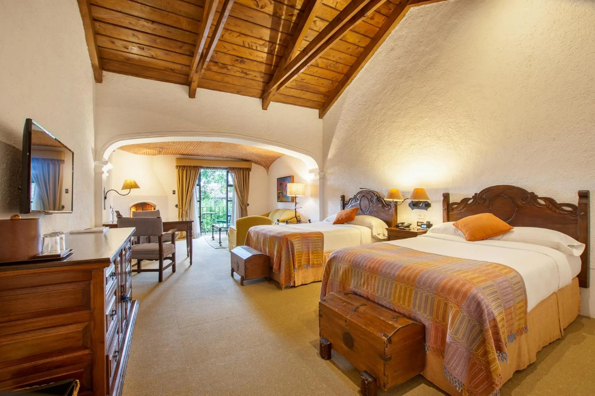 Photo of the whole room, Bed in Hotel Museo Spa Casa Santo Domingo