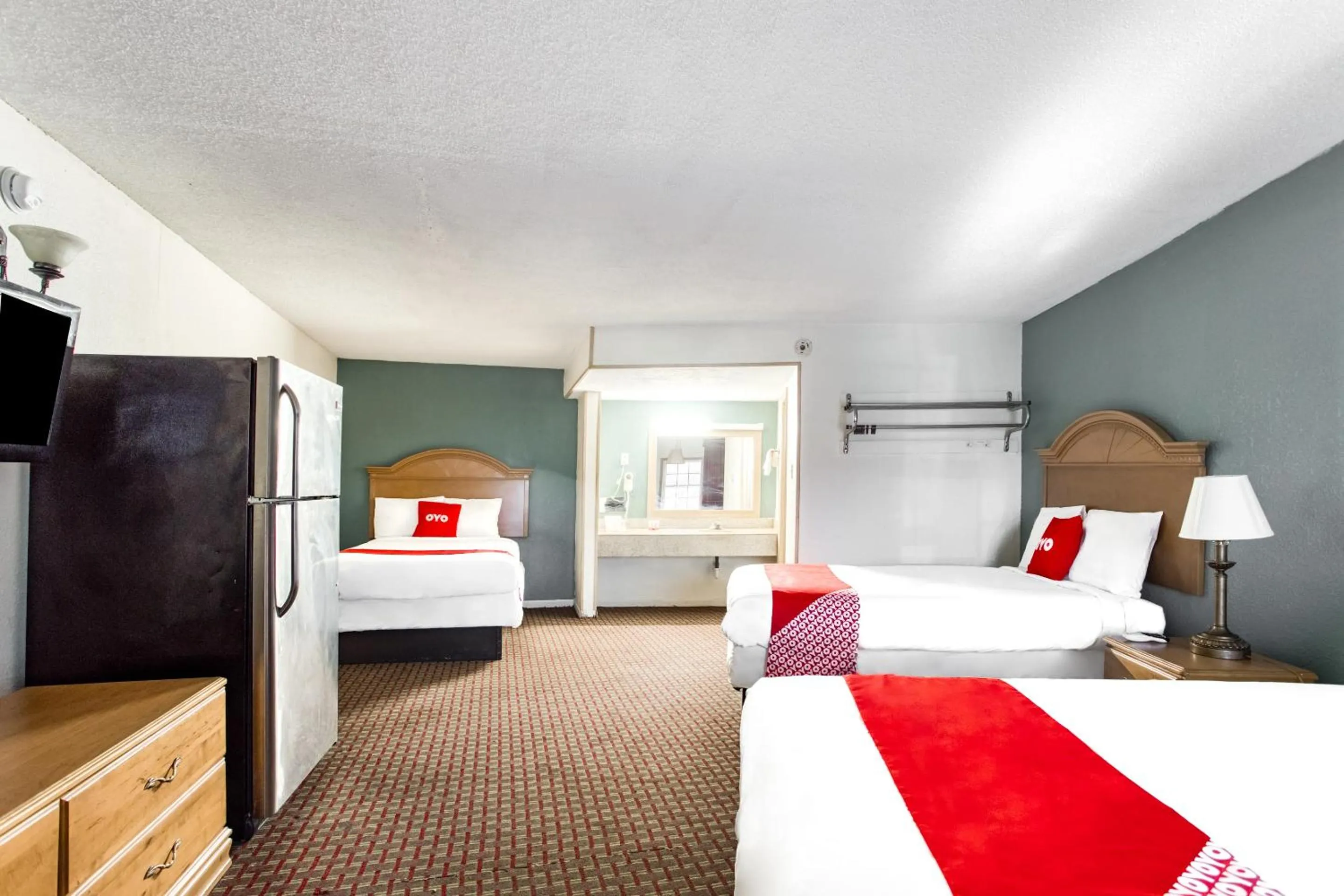 Bedroom, Bed in OYO Hotel Bald Knob near Searcy AR