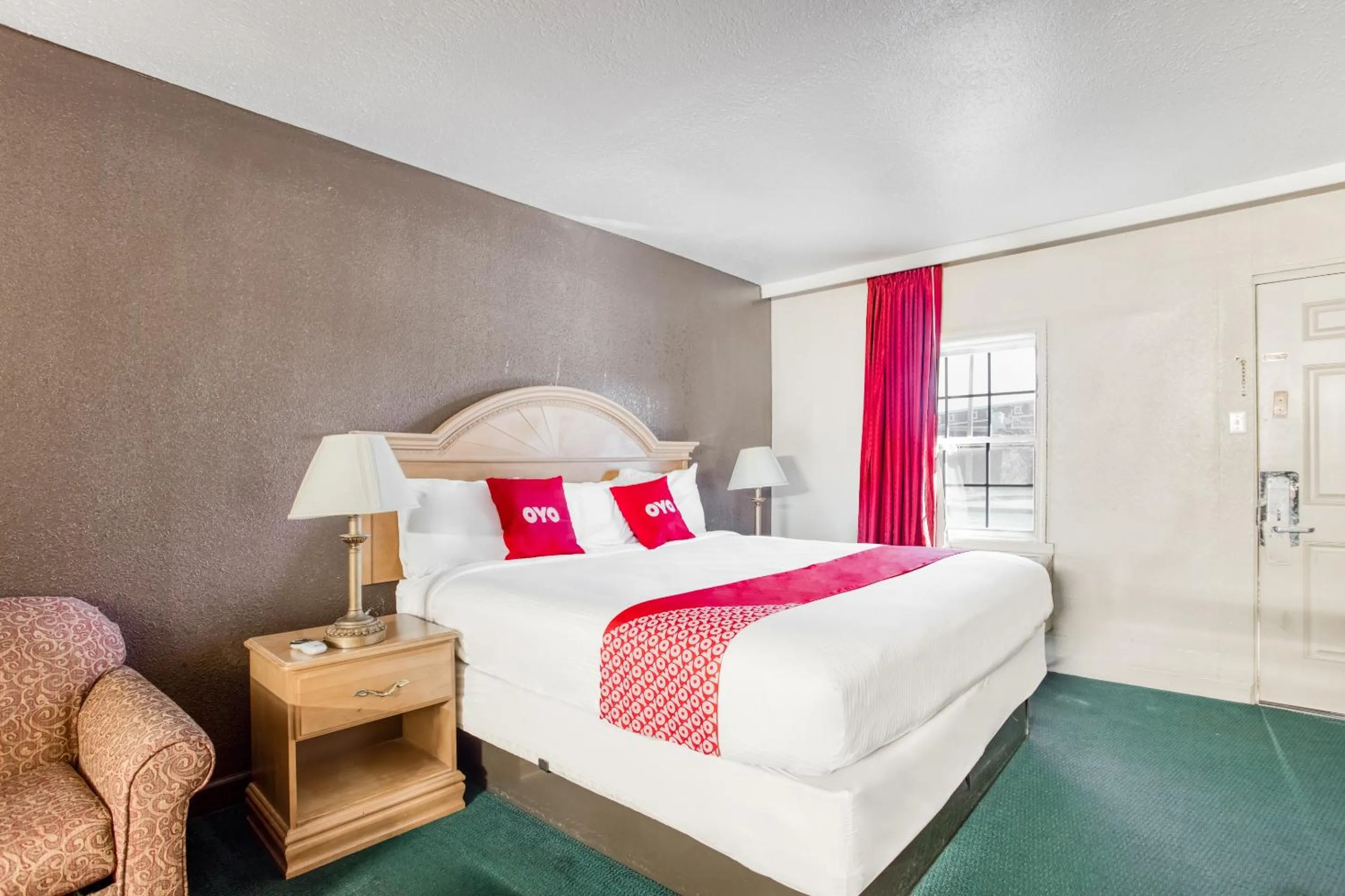 Bedroom, Bed in OYO Hotel Bald Knob near Searcy AR