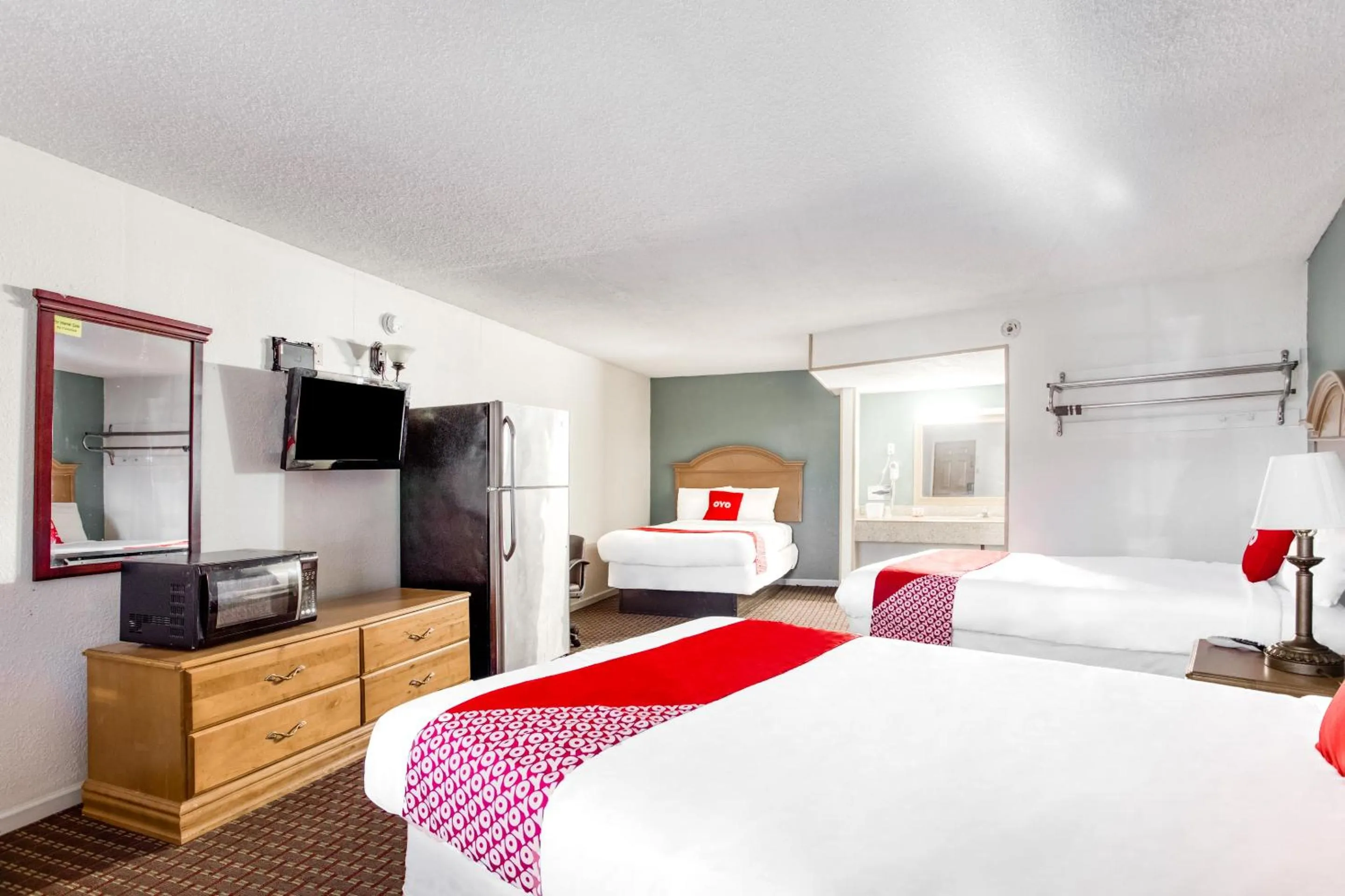 Bedroom, Bed in OYO Hotel Bald Knob near Searcy AR