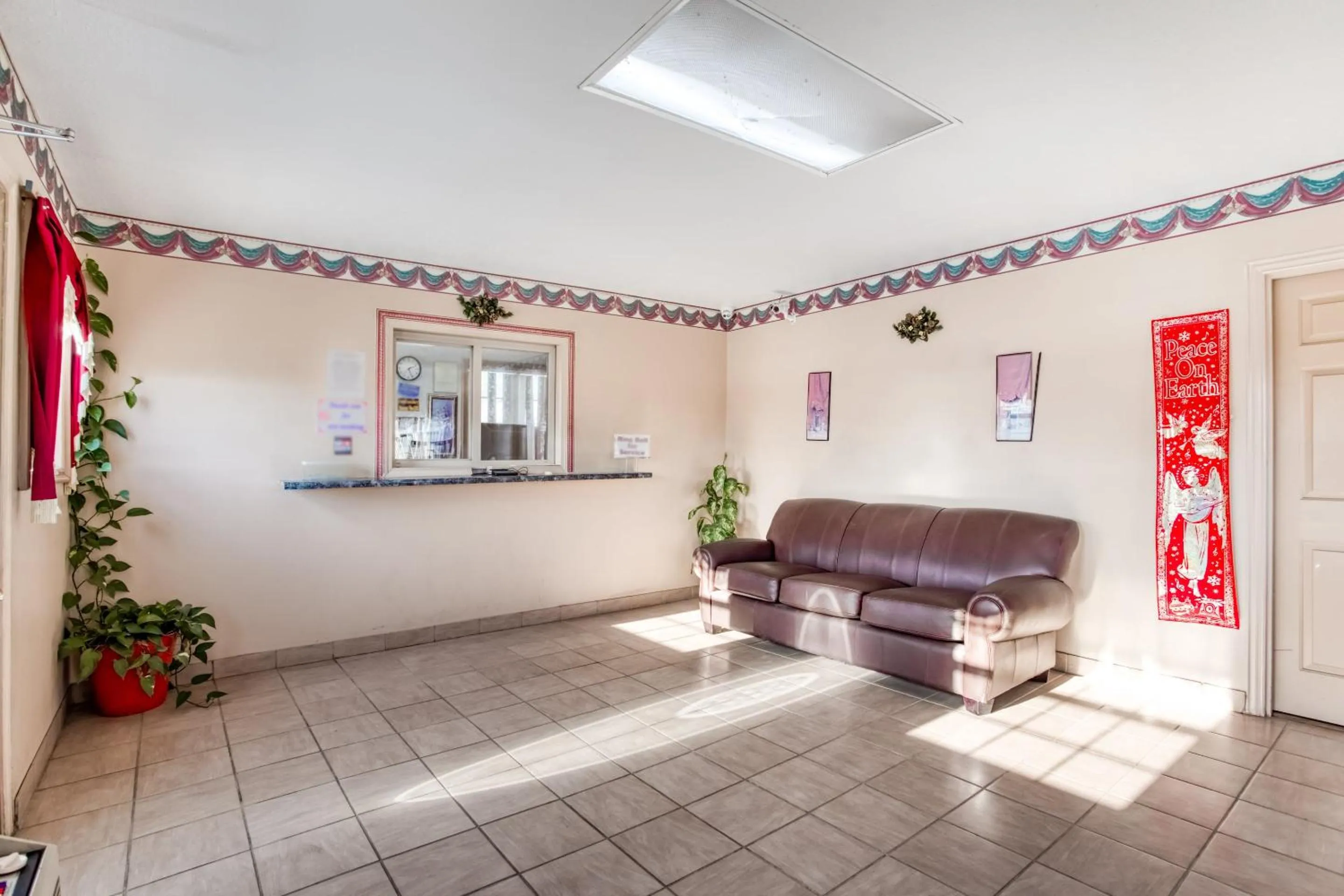 Lobby or reception in OYO Hotel Bald Knob near Searcy AR