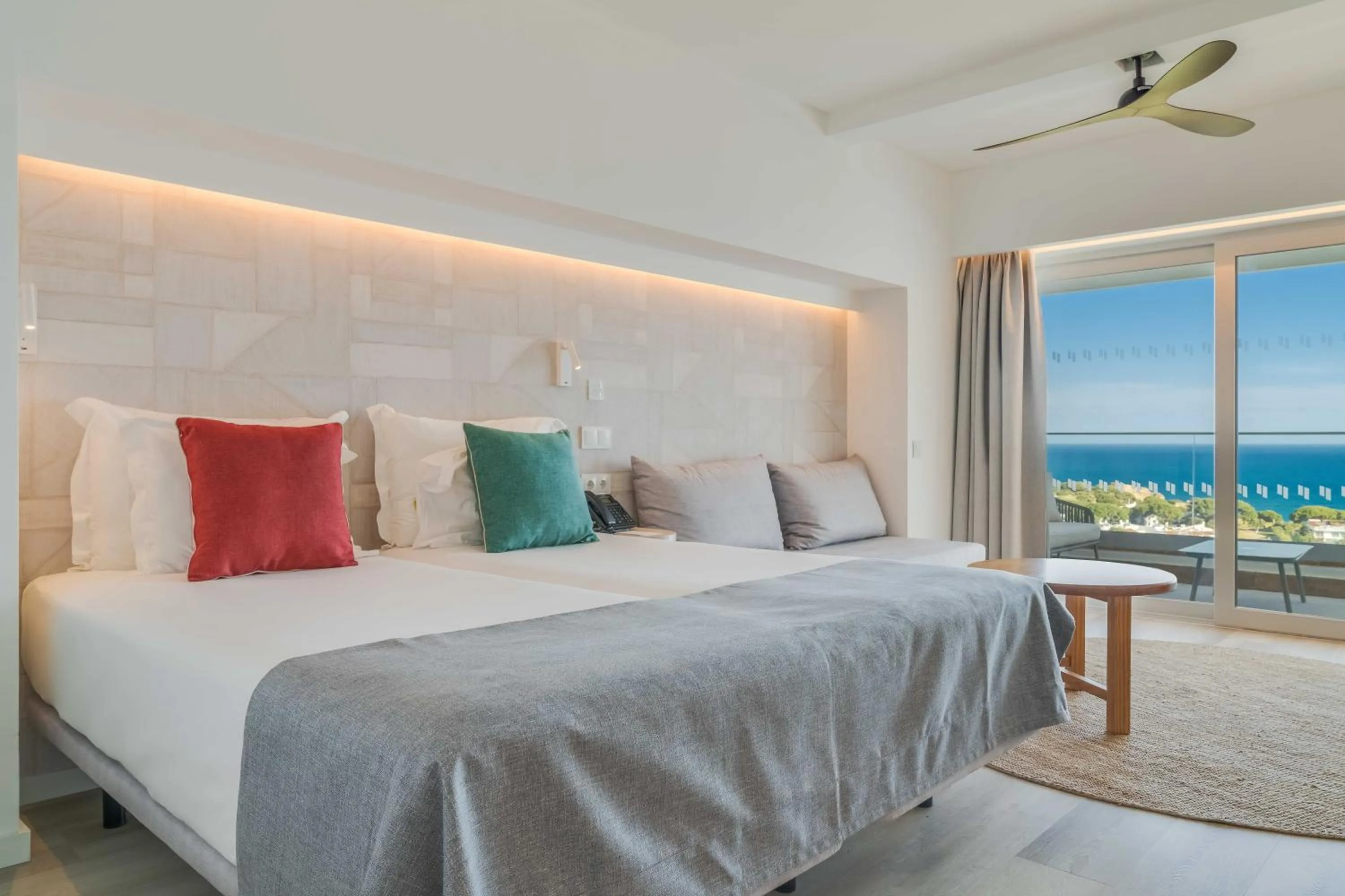 Bedroom, Bed in Pestana Blue Alvor Beach - All Inclusive Hotel