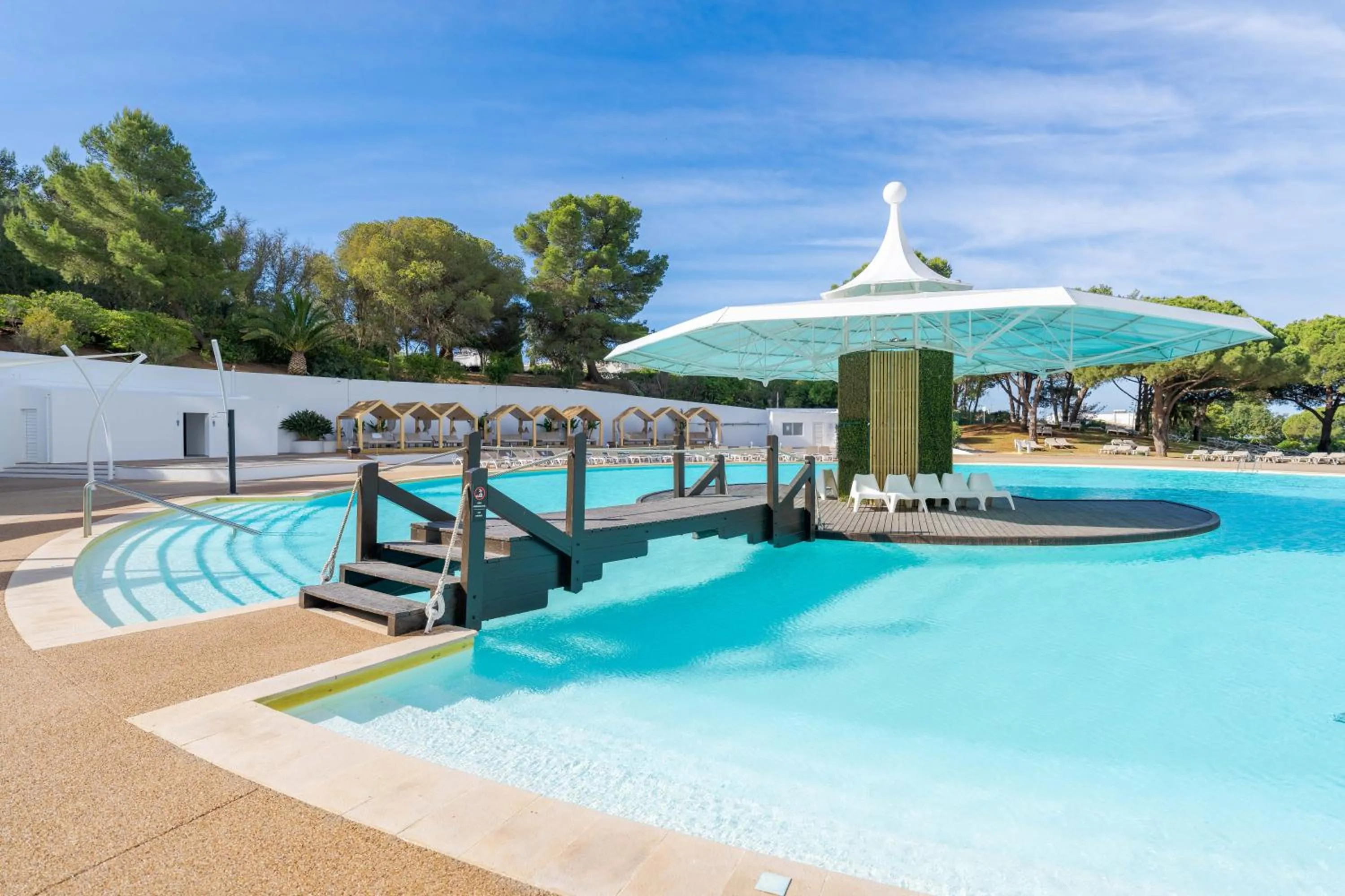 Swimming pool in Pestana Blue Alvor Beach - All Inclusive Hotel