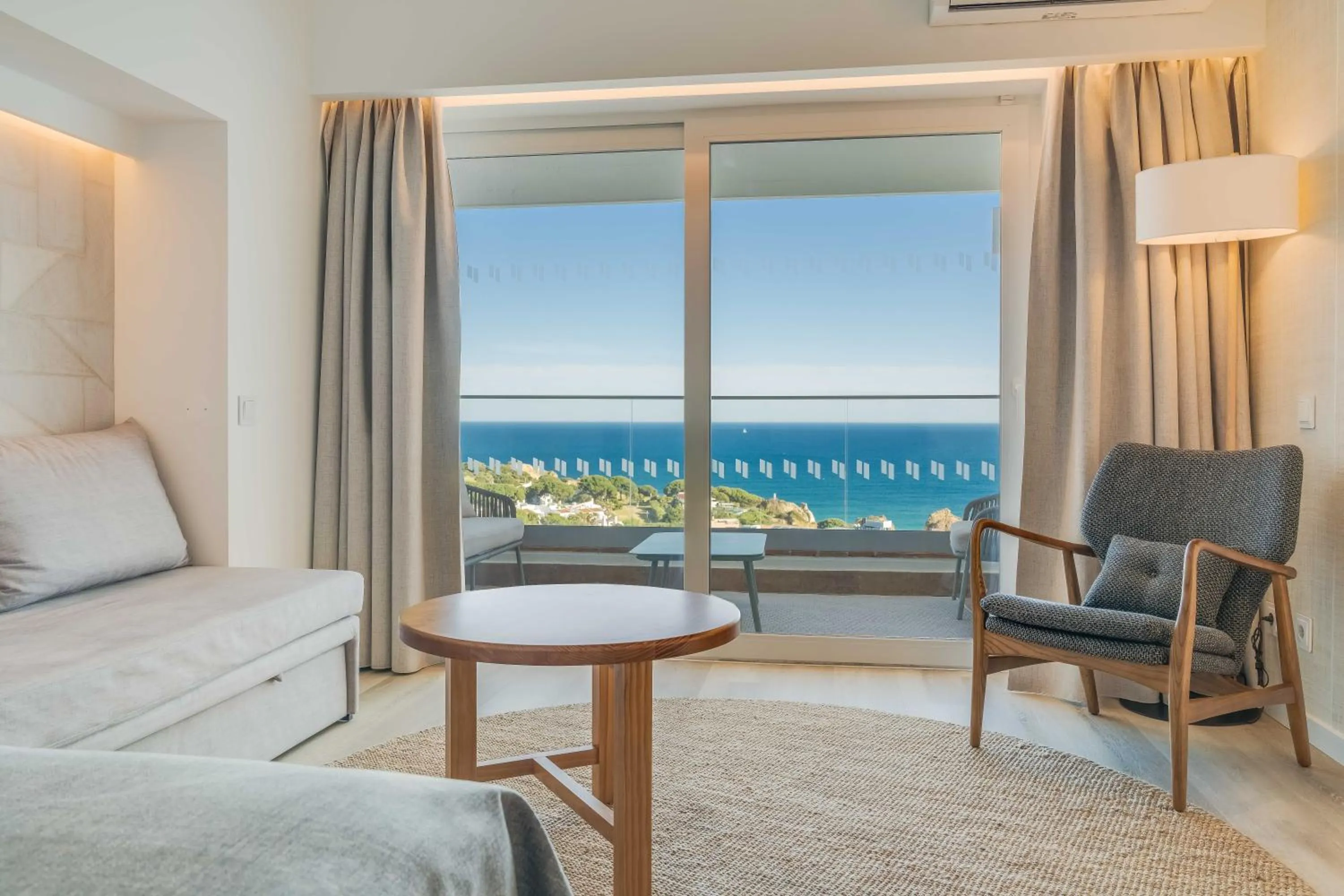 Sea view, Bed in Pestana Blue Alvor Beach - All Inclusive Hotel