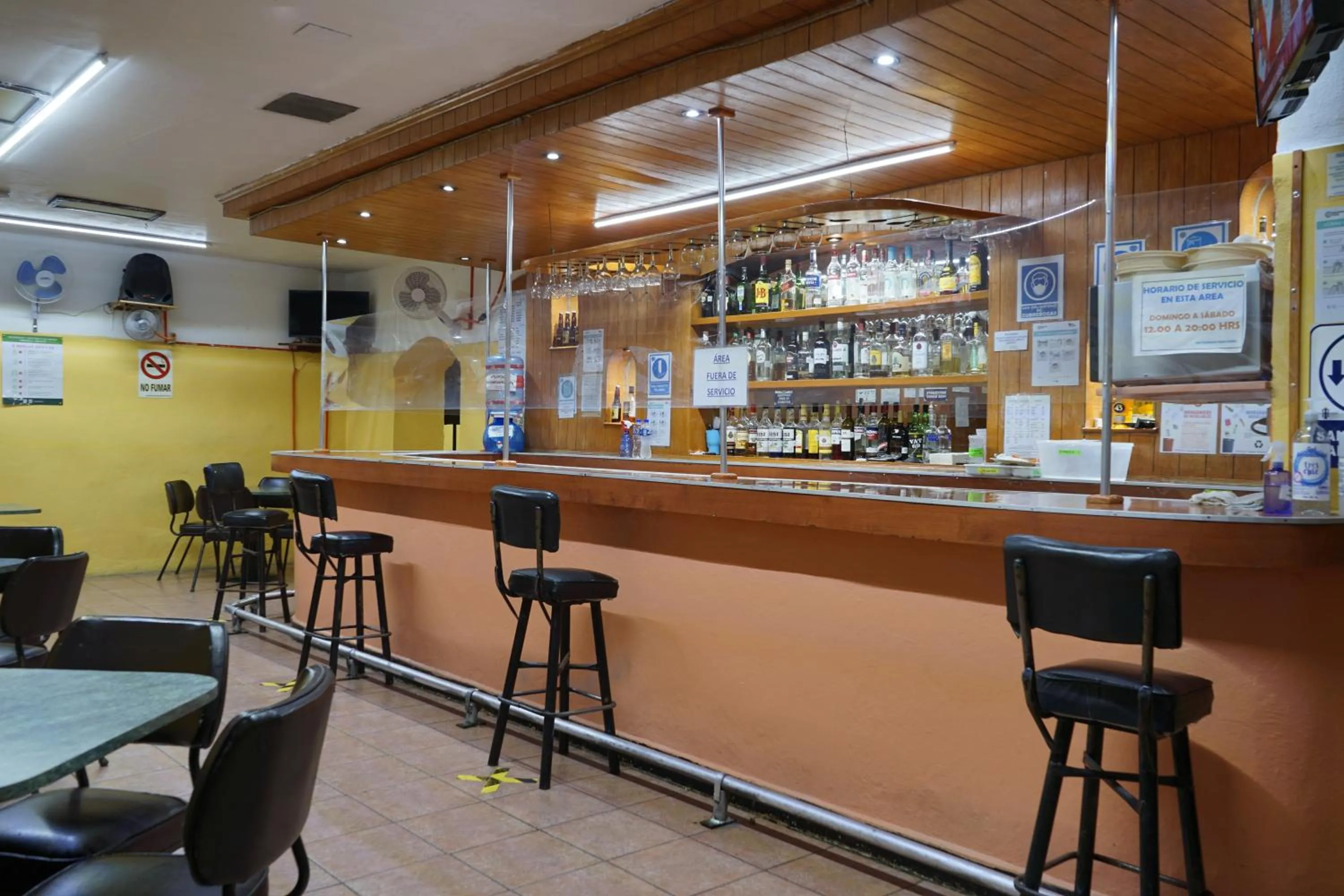 Lounge or bar in Hotel Isabel