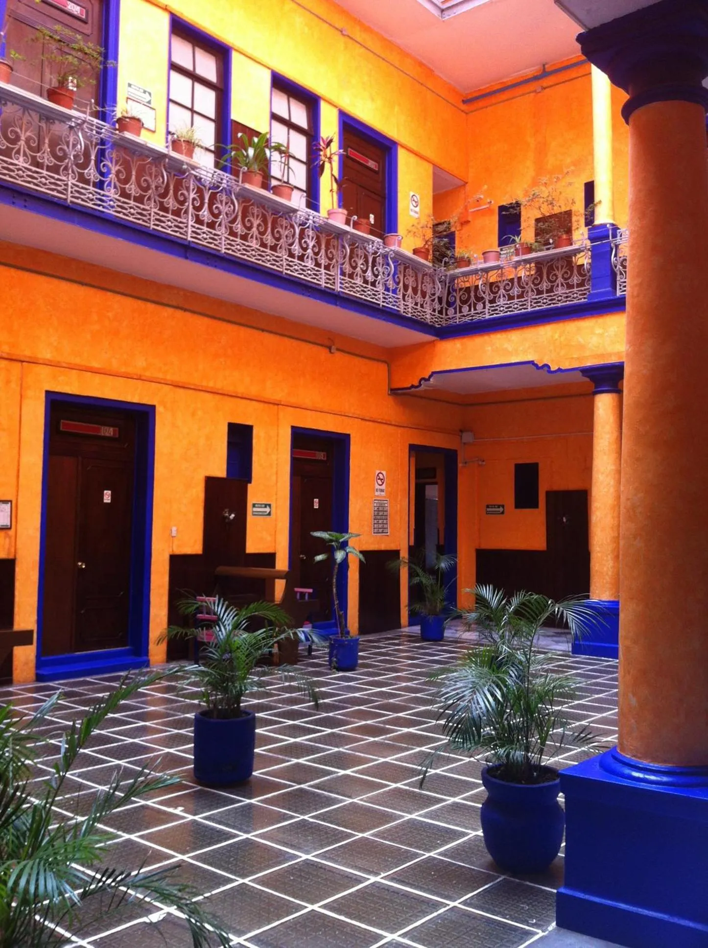 Patio in Hotel Isabel