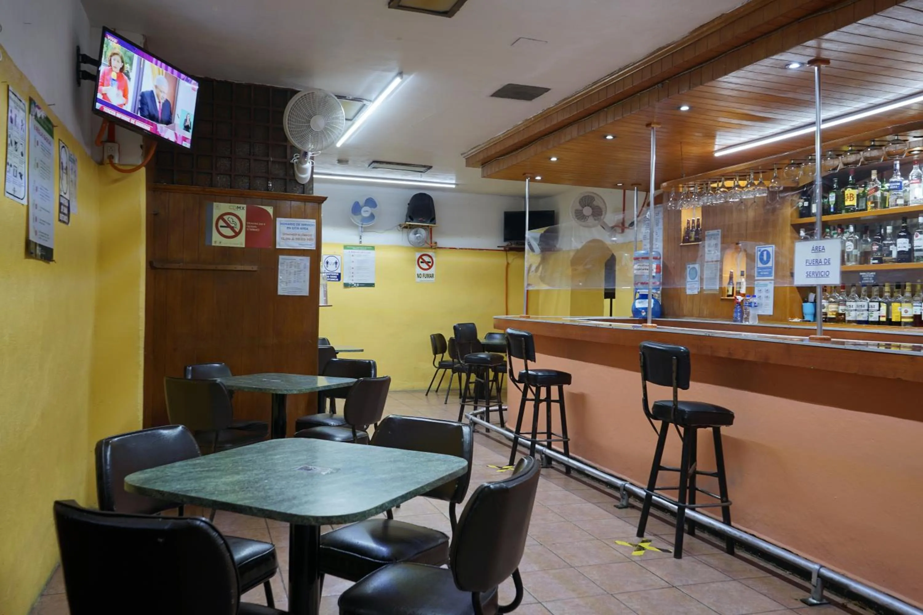 Lounge or bar in Hotel Isabel