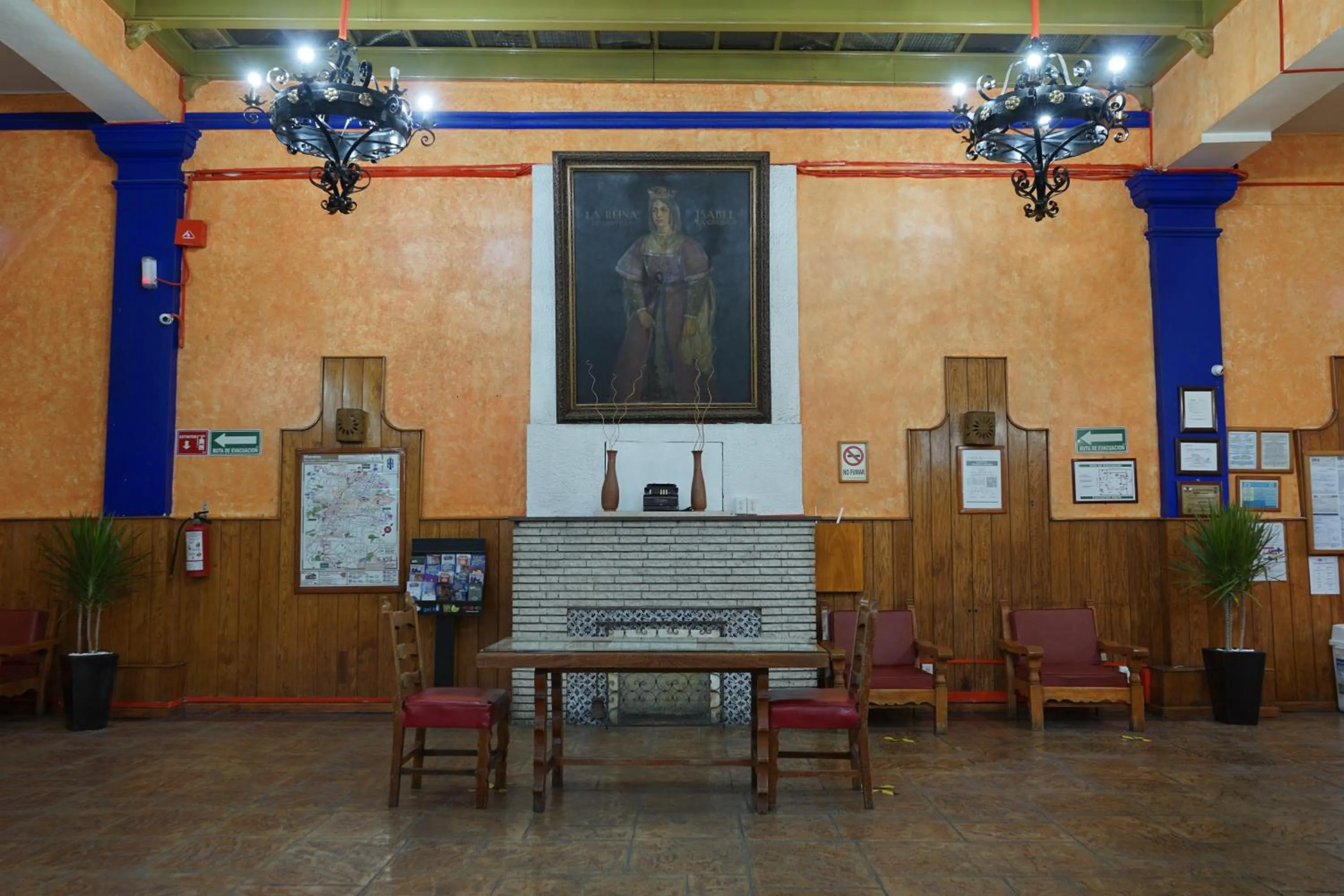 Lobby or reception in Hotel Isabel