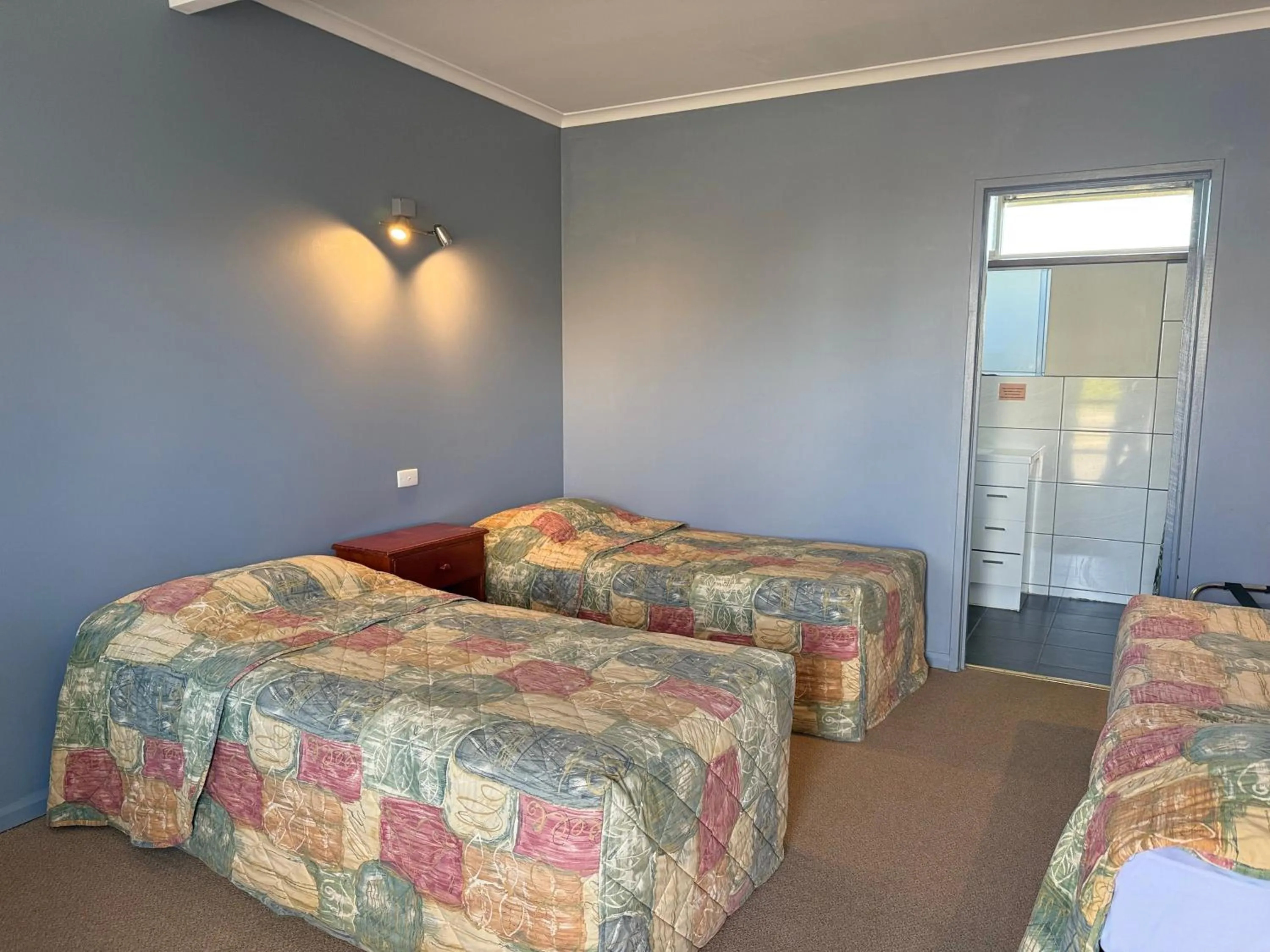 Bed in Mountain View Country Inn