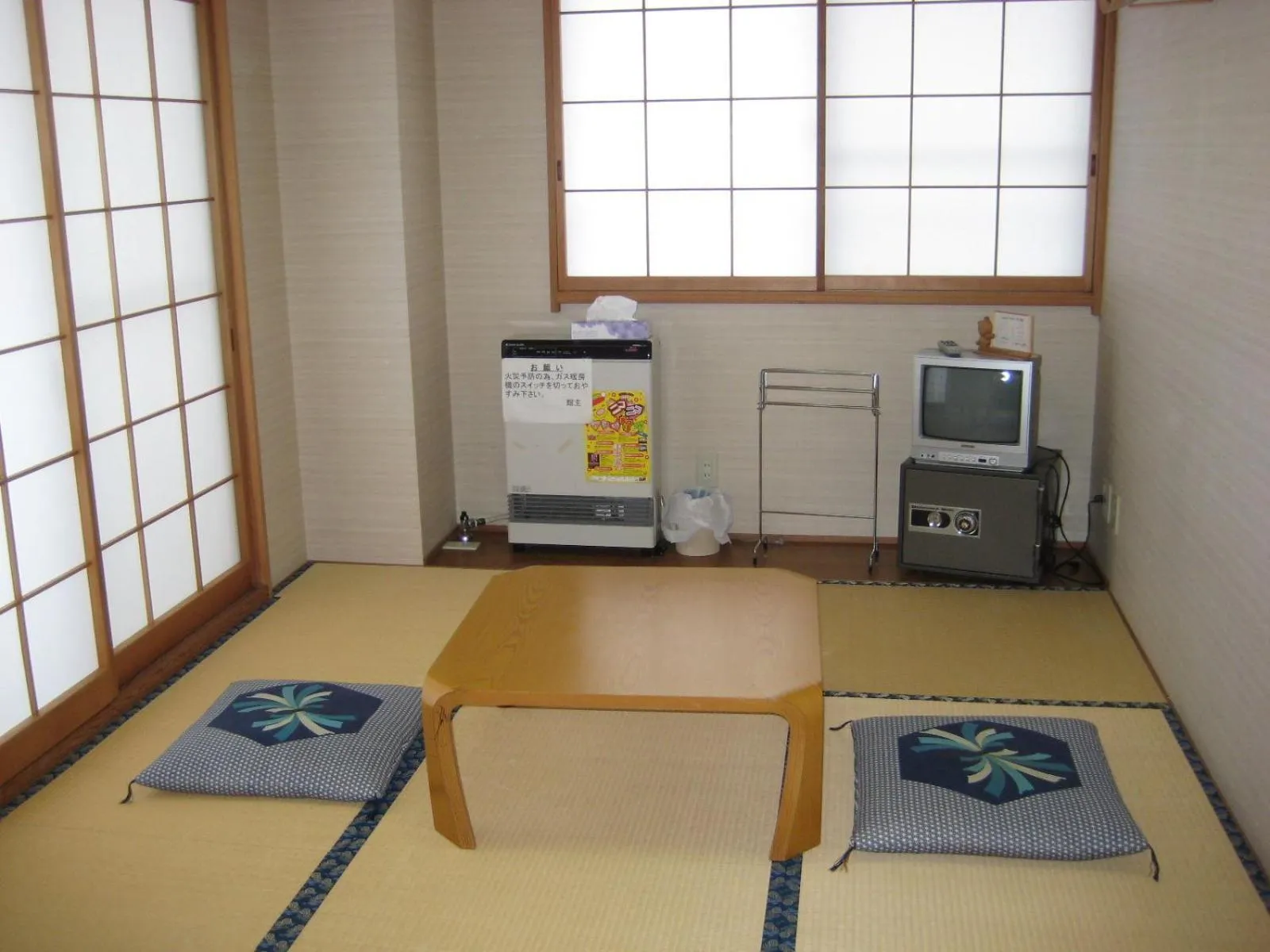 Dining area in Peanuts House Kumakuma