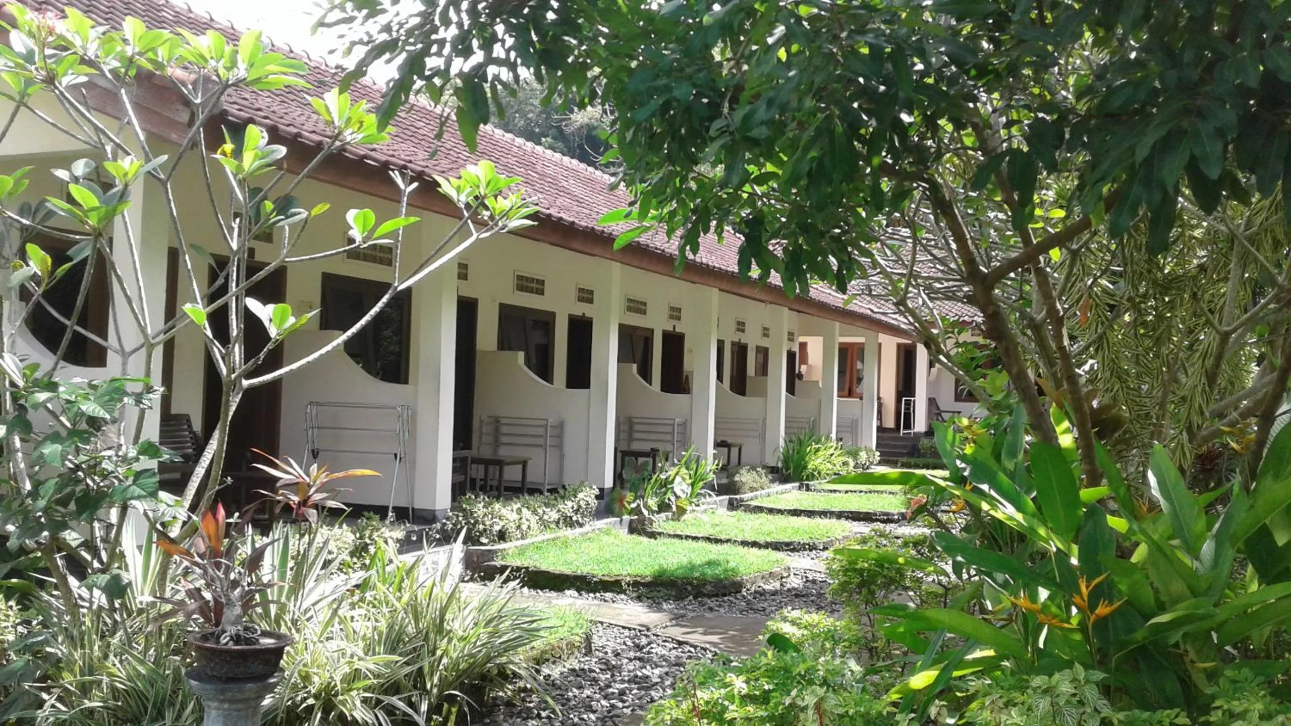 Garden in Indah Homestay and Cooking classes